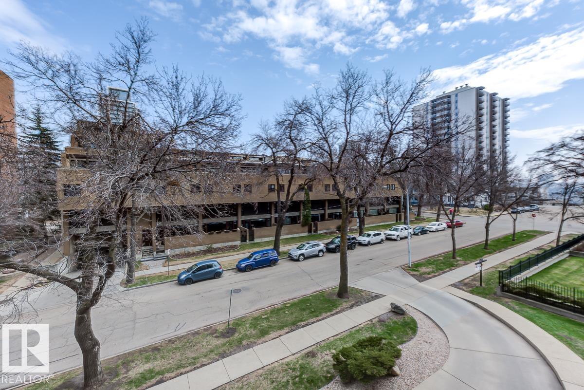 Photo 32 at 302 - 9916 113 Street NW, Wîhkwêntôwin, Edmonton