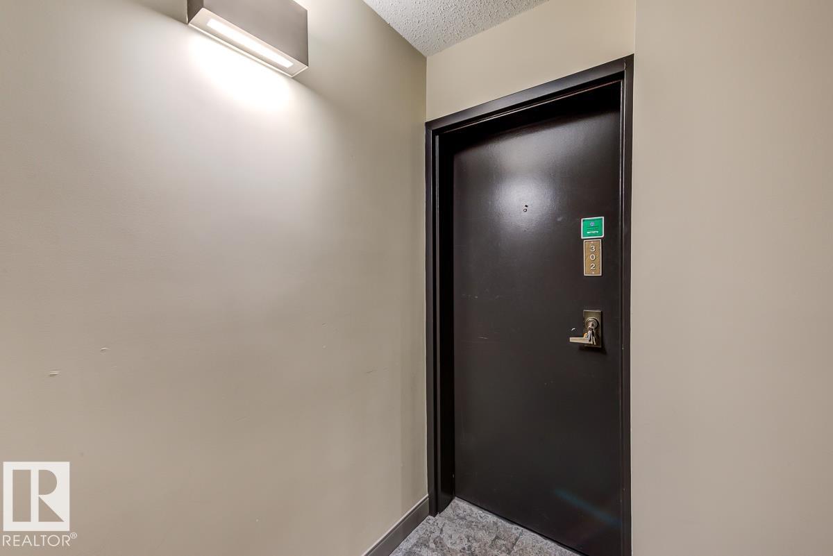 Photo 34 at 302 - 9916 113 Street NW, Wîhkwêntôwin, Edmonton