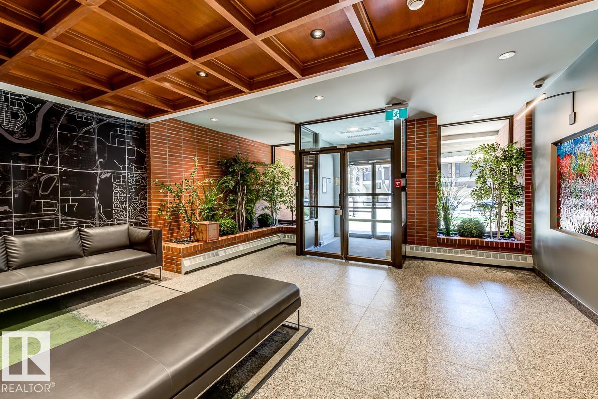Photo 37 at 302 - 9916 113 Street NW, Wîhkwêntôwin, Edmonton