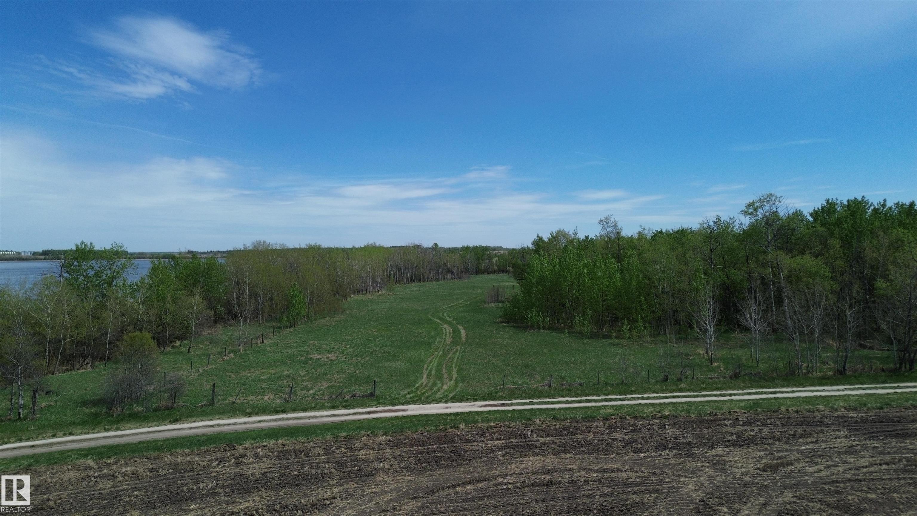 Photo 18 at 1029 Twp Rd 564, None, Rural Sturgeon County