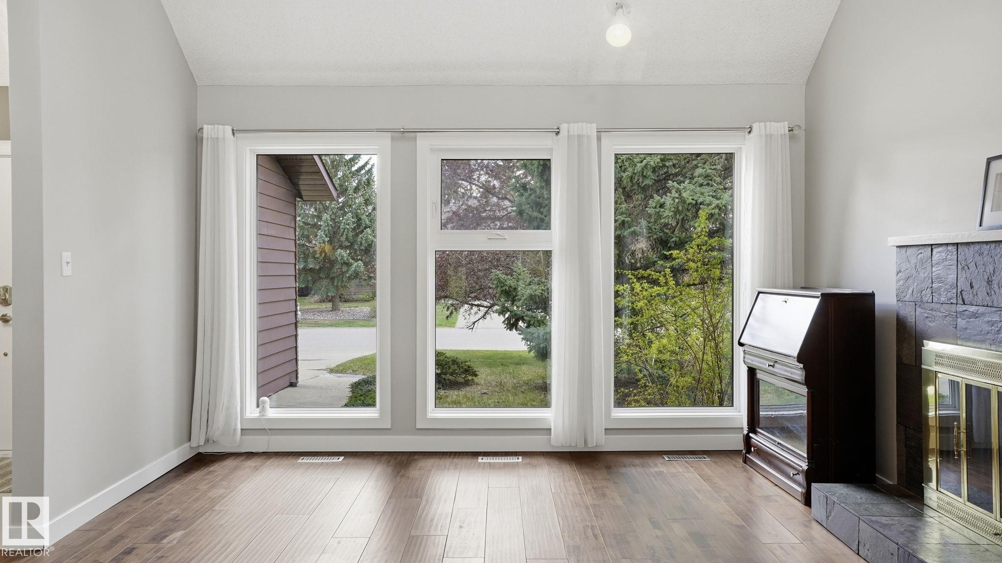 303 Westridge Road NW, Westridge, Edmonton