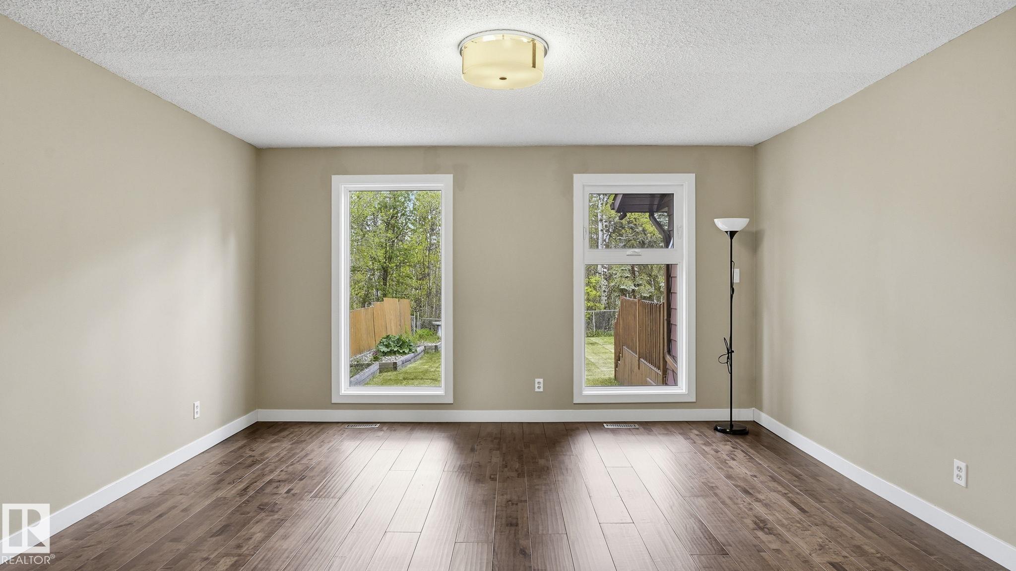 Photo 9 at 303 Westridge Road NW, Westridge, Edmonton