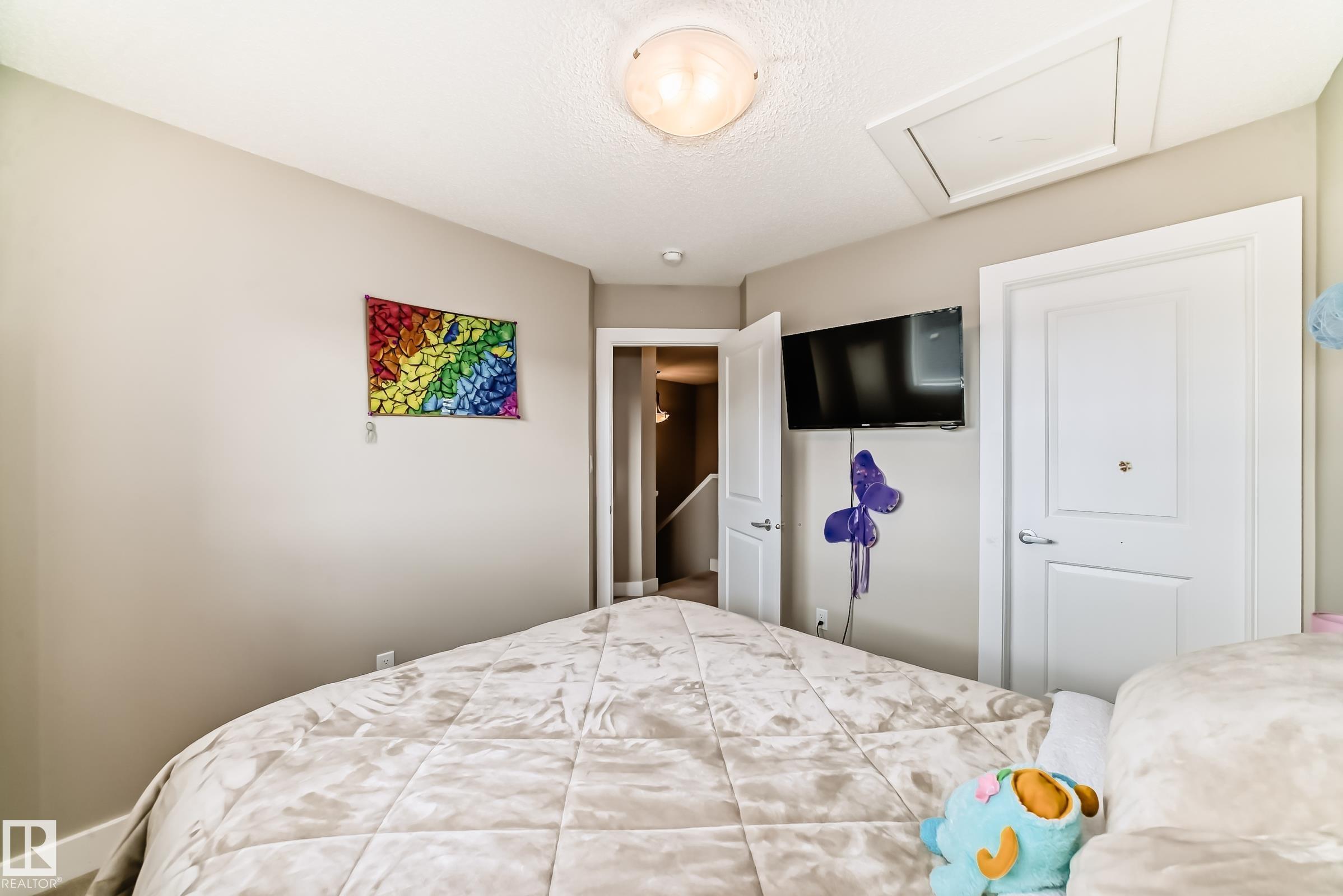 Photo 34 at 2125 24 Street NW, Laurel, Edmonton