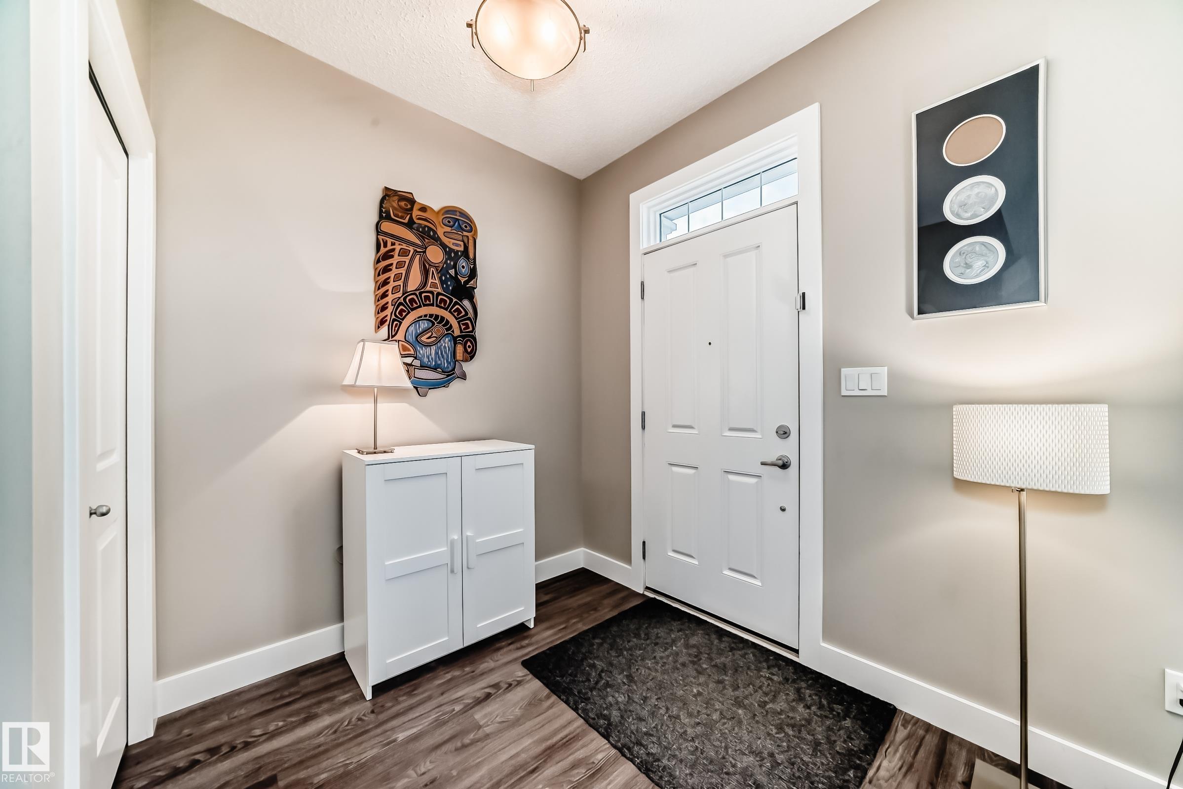2125 24 Street NW, Laurel, Edmonton