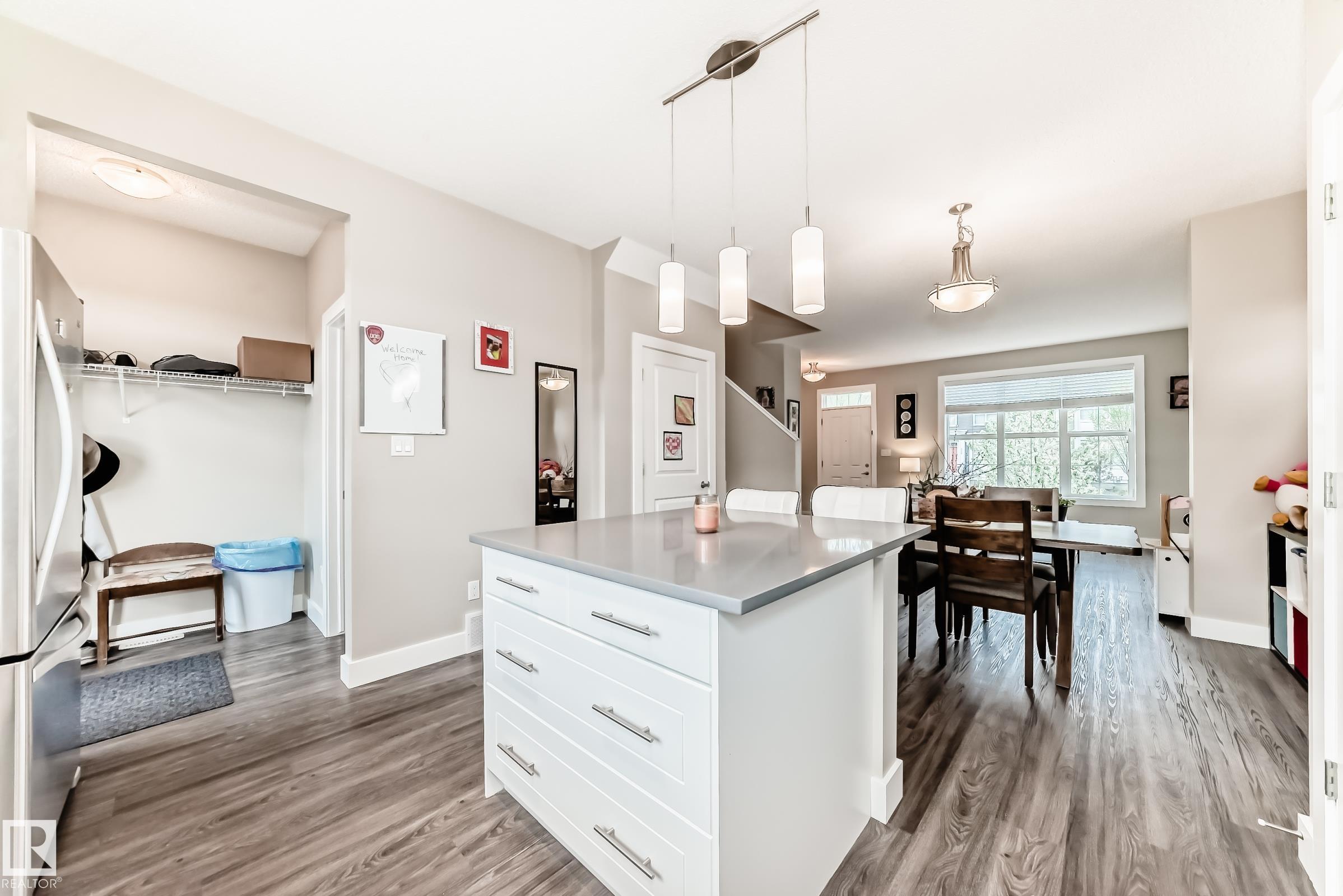 Photo 10 at 2125 24 Street NW, Laurel, Edmonton