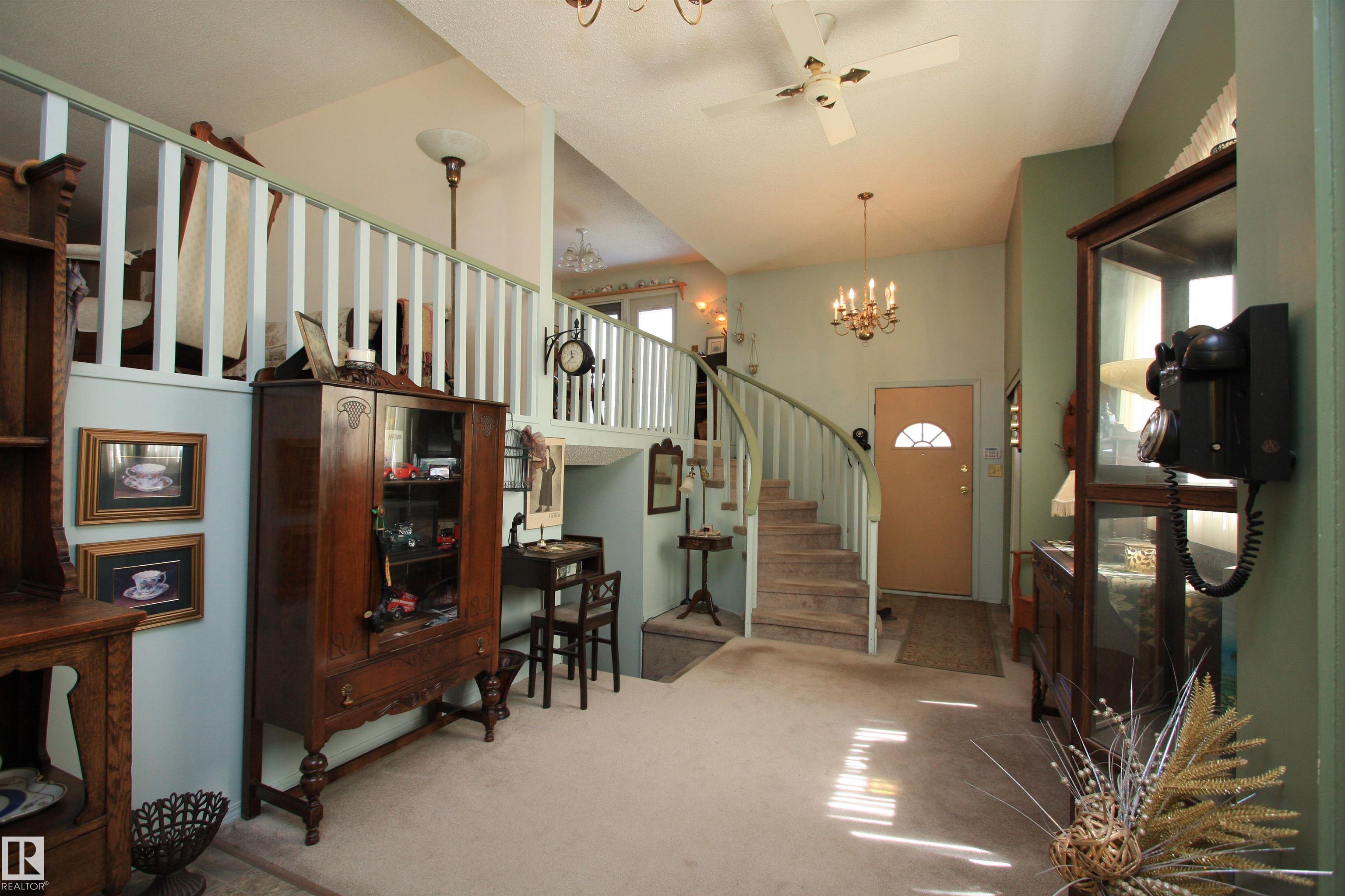 Photo 8 at 13315 136 Street NW, Wellington, Edmonton