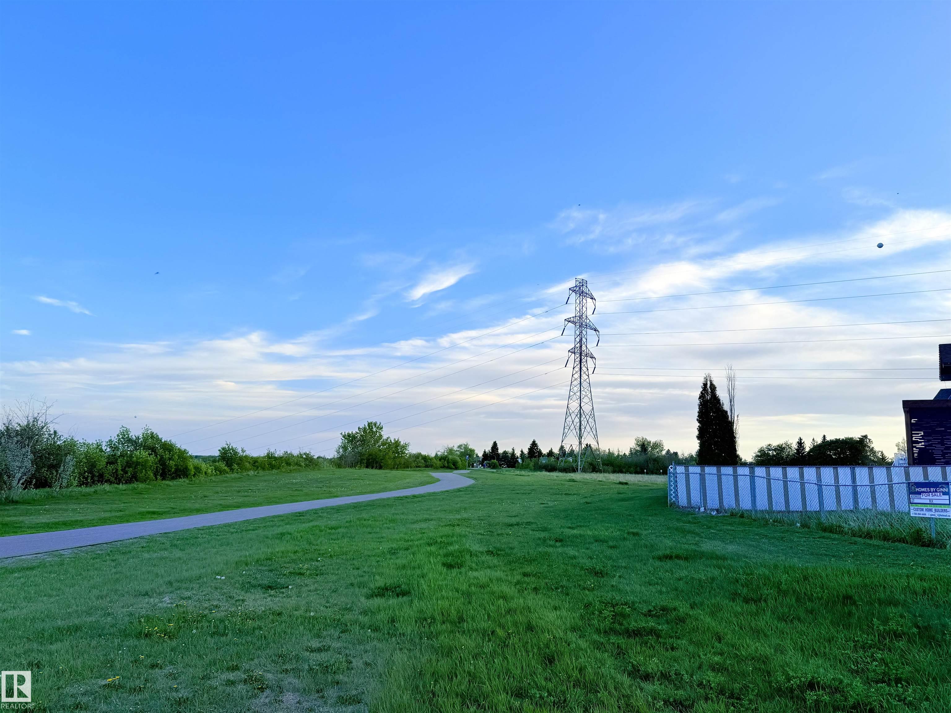 Photo 15 at 14411 16 Street NW, Fraser, Edmonton