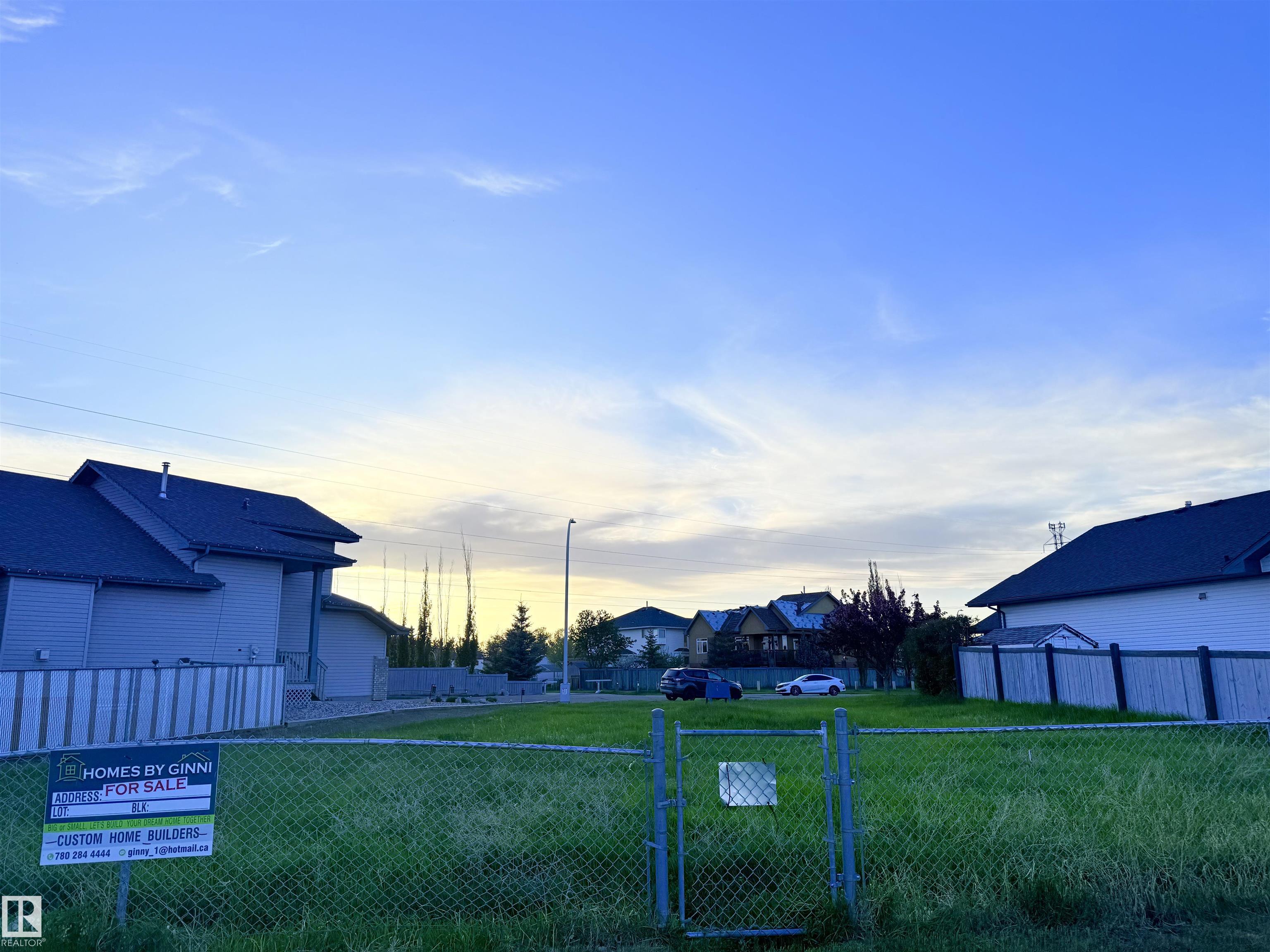 Photo 8 at 14411 16 Street NW, Fraser, Edmonton