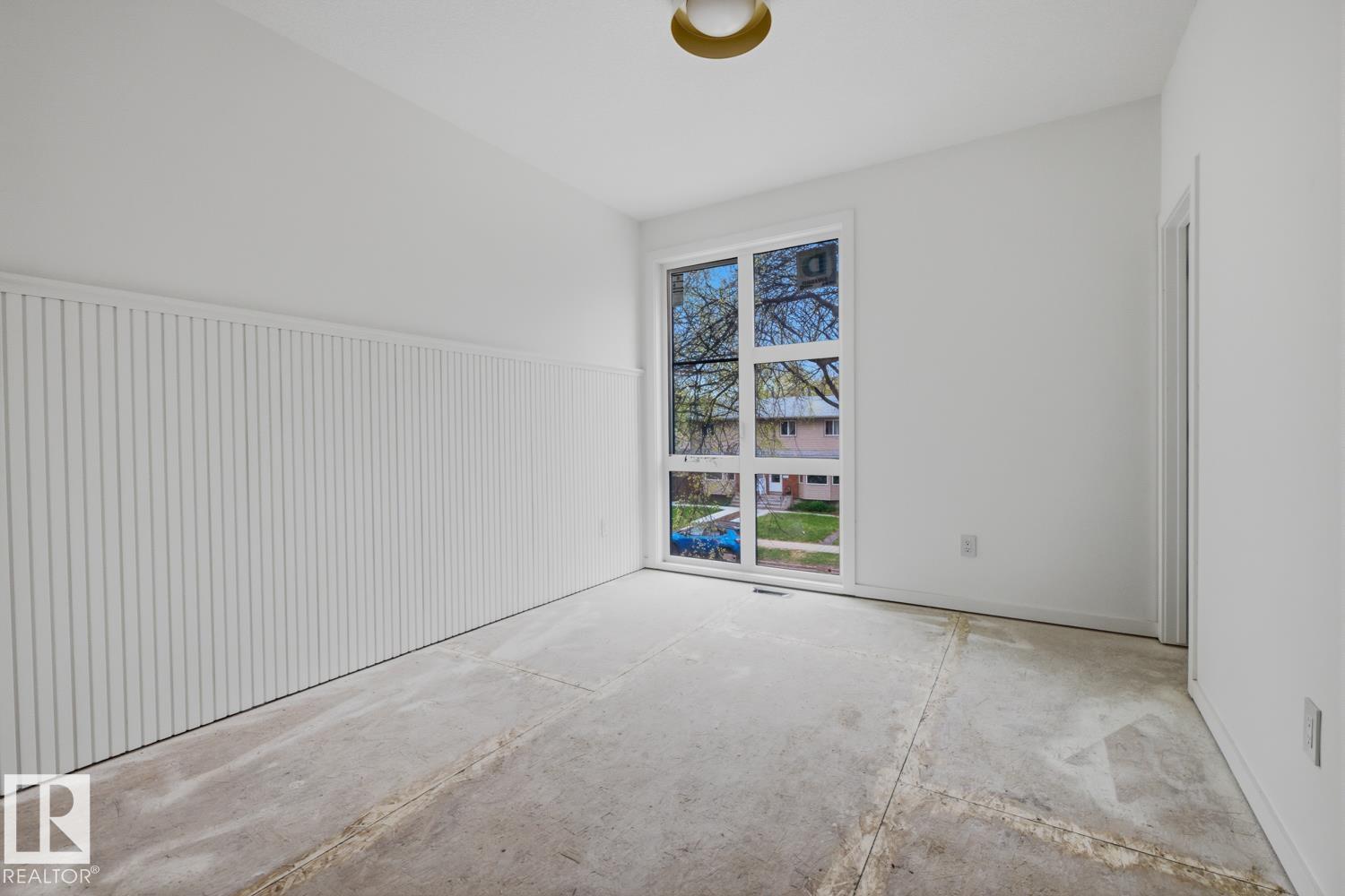 Photo 8 at 11327 122 Street NW, Inglewood, Edmonton
