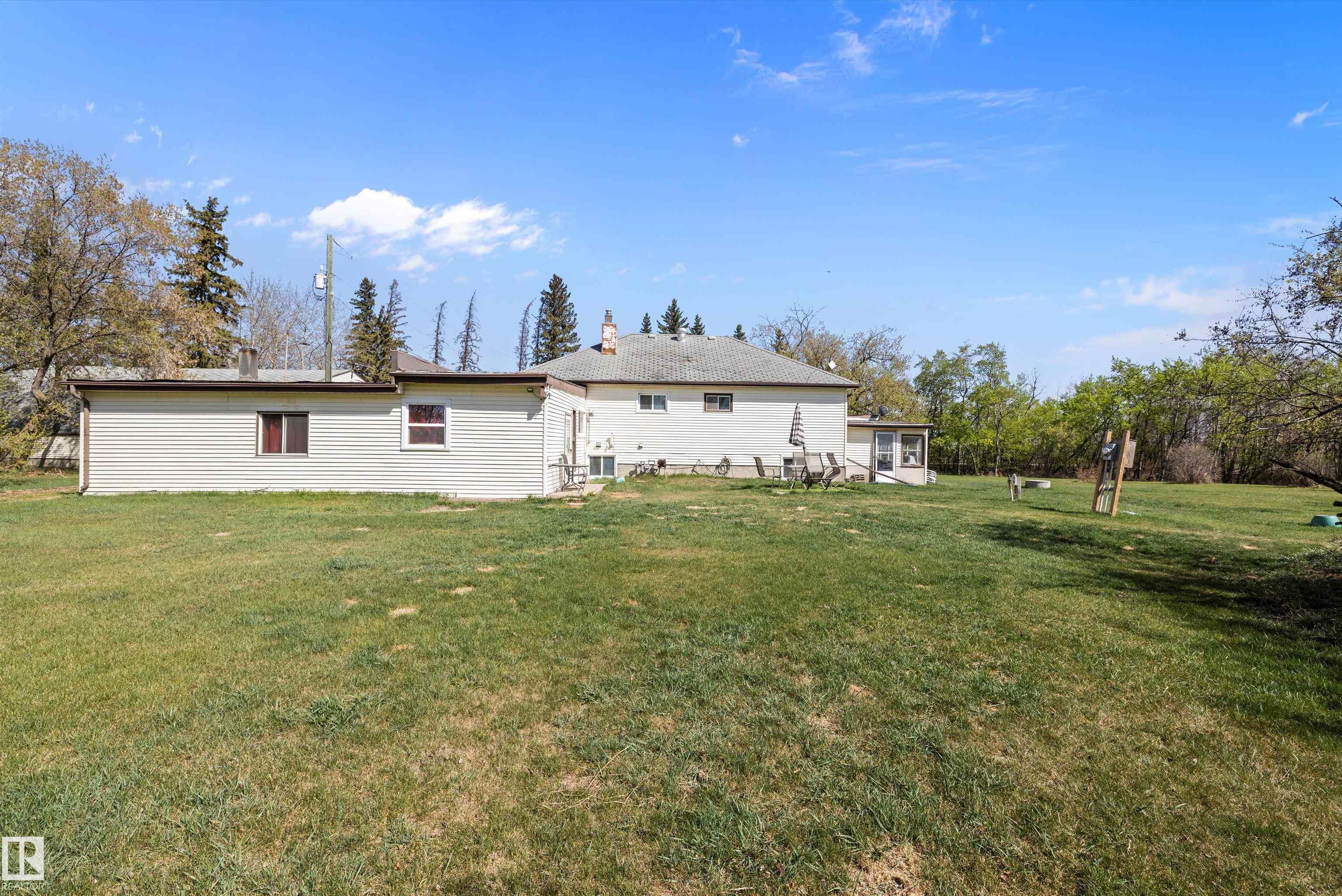 Photo 52 at 55532 Rge Road 250, None, Rural Sturgeon County