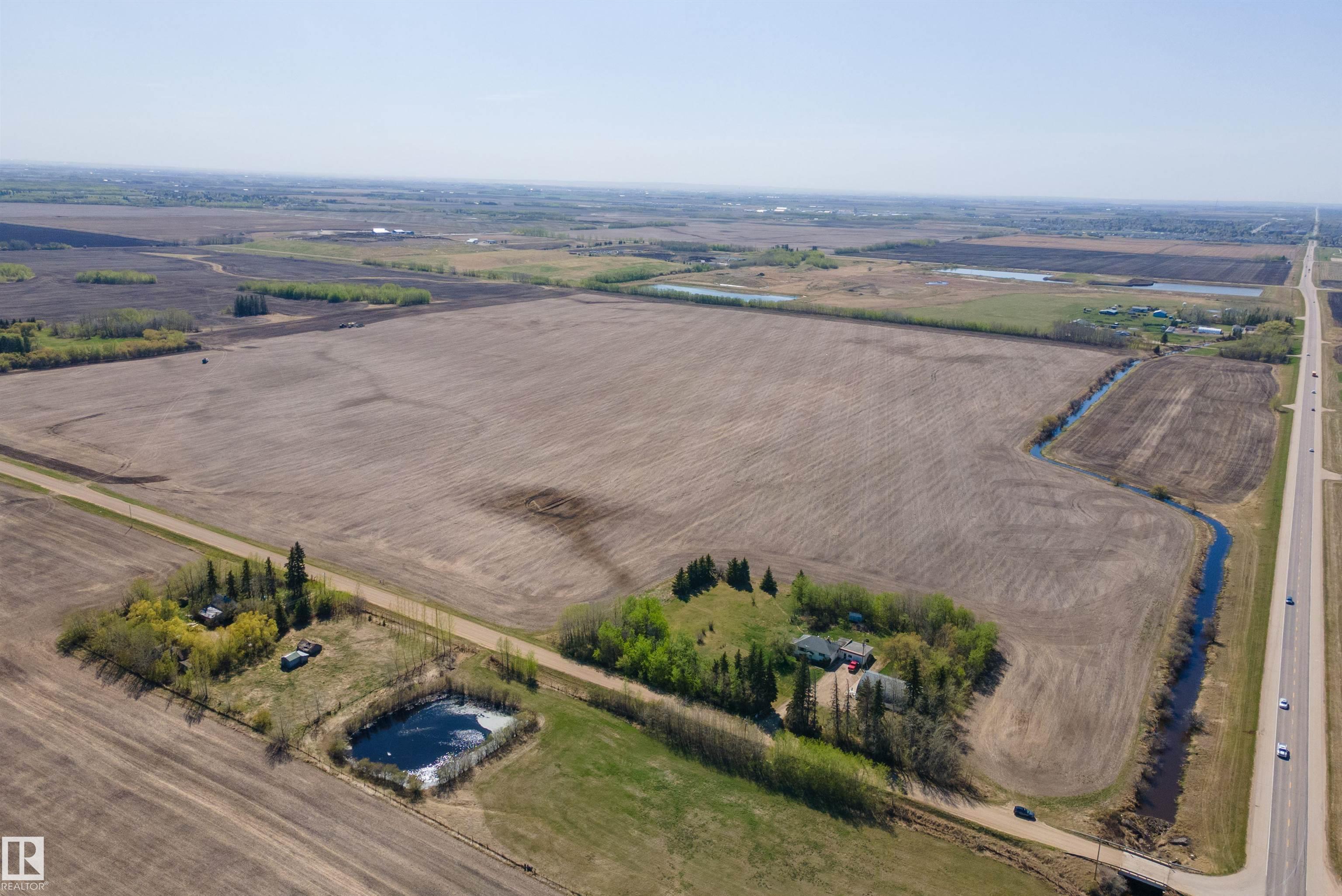 Photo 55 at 55532 Rge Road 250, None, Rural Sturgeon County