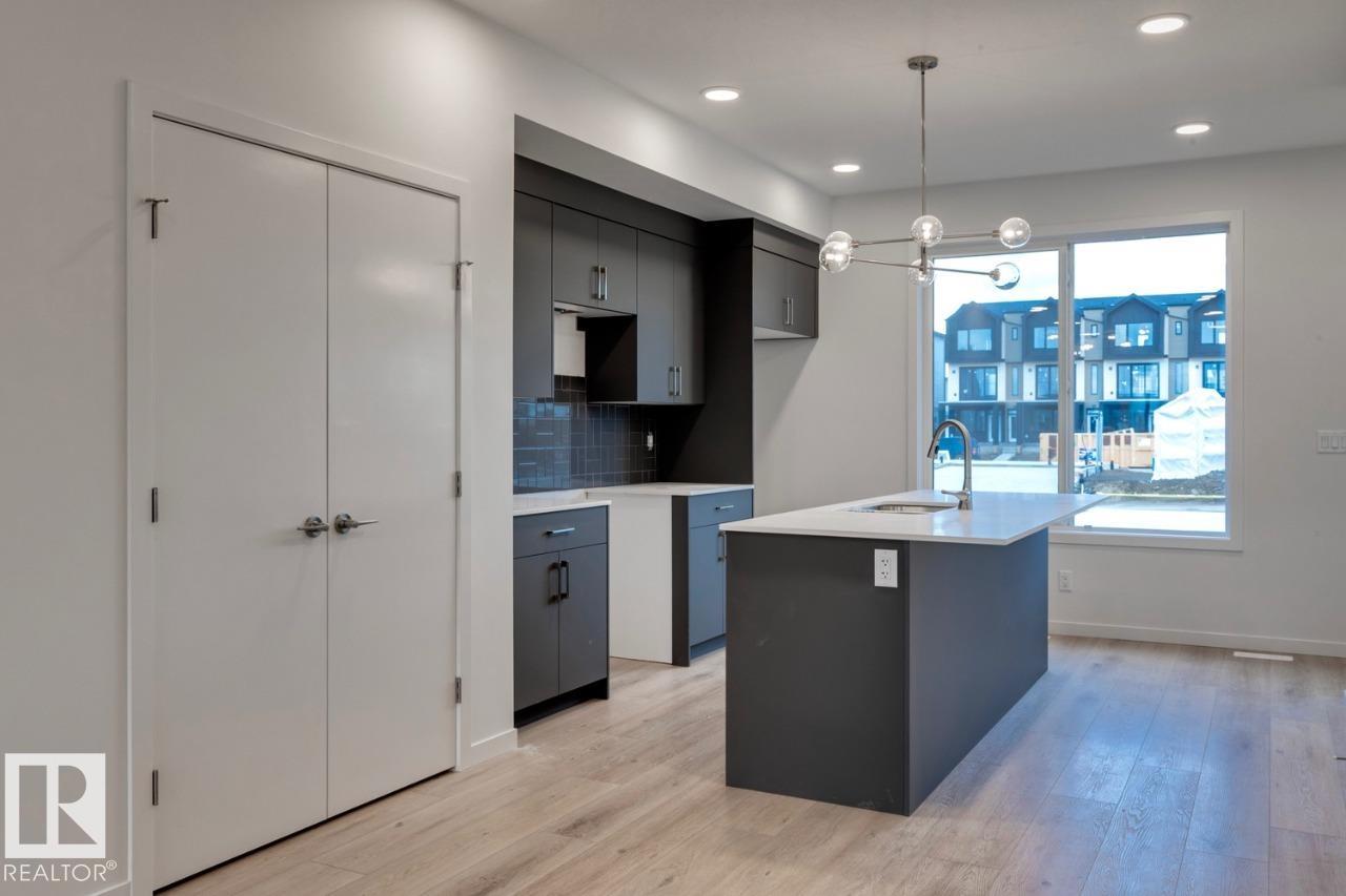 7550 Klapstein Link SW, Keswick, Edmonton