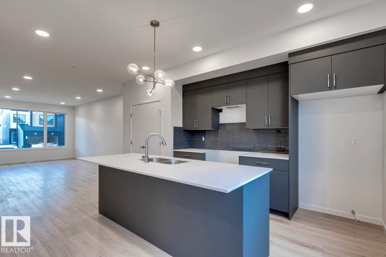 7550 Klapstein Link SW, Keswick, Edmonton