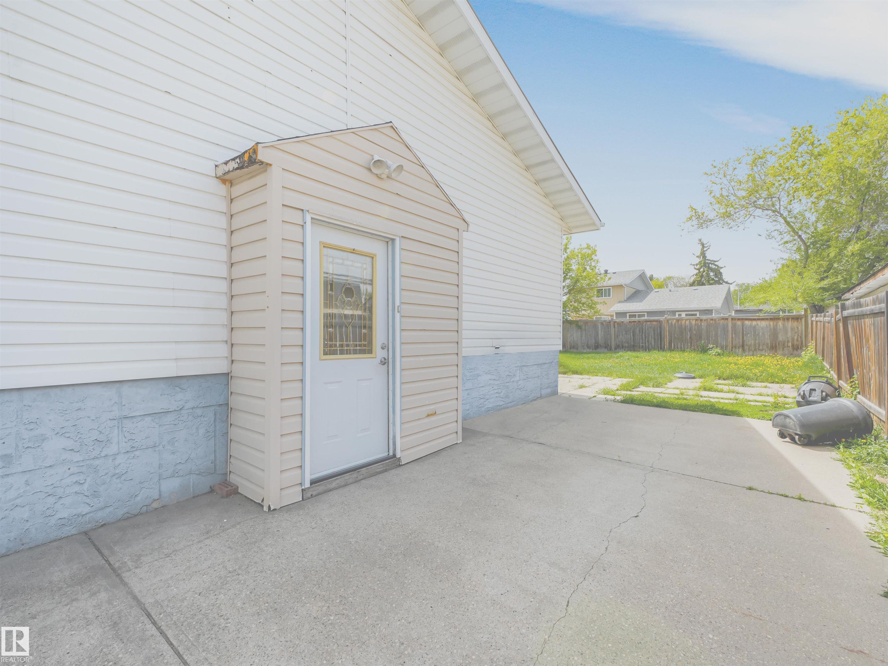Photo 10 at 13114 30 Street NW, Belmont, Edmonton