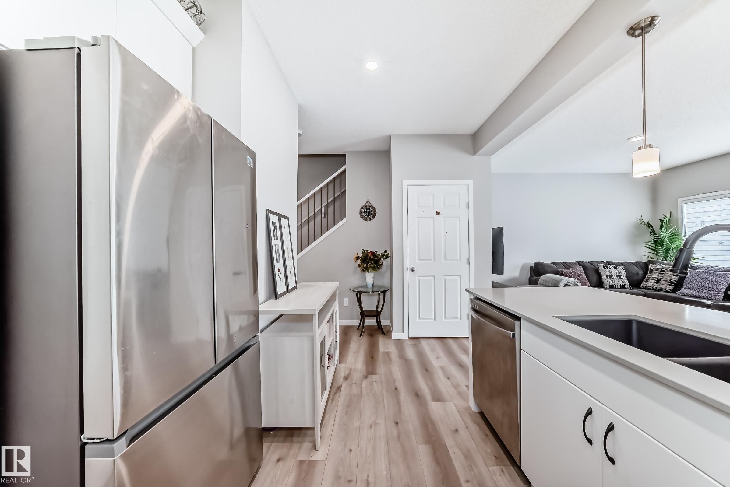 Photo 10 at 5357 Lark Landing NW, Kinglet Gardens, Edmonton