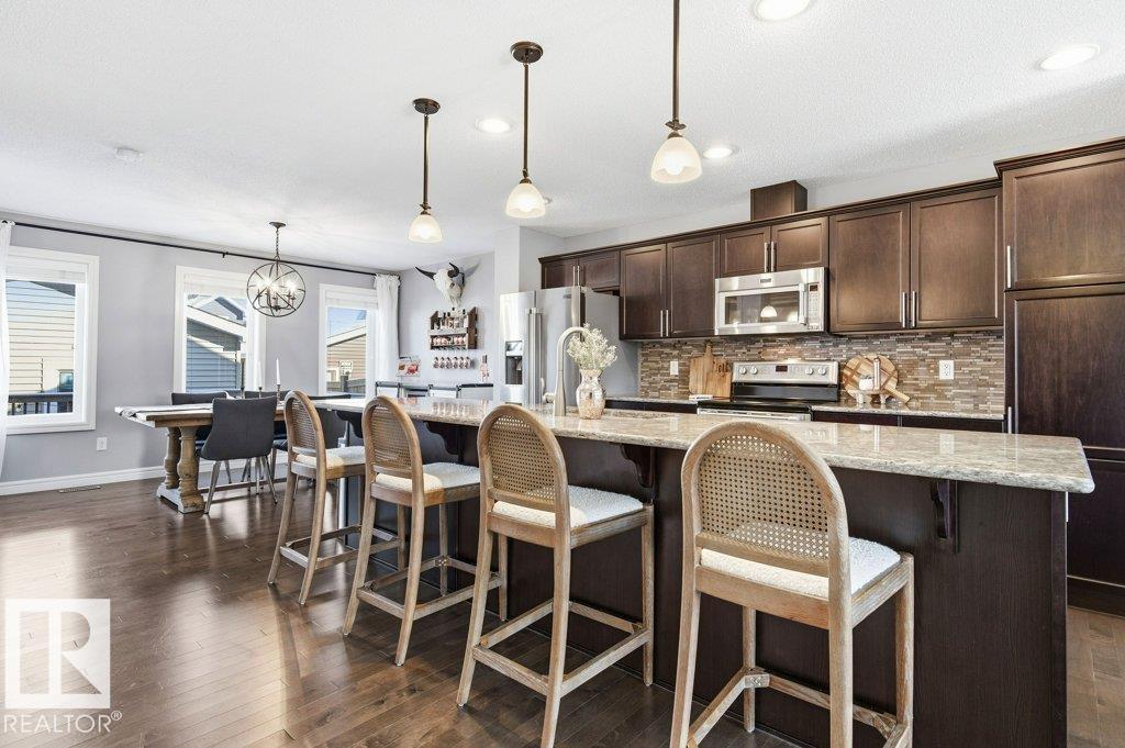 Photo 13 at 16720 15 Avenue SW, Glenridding Heights, Edmonton