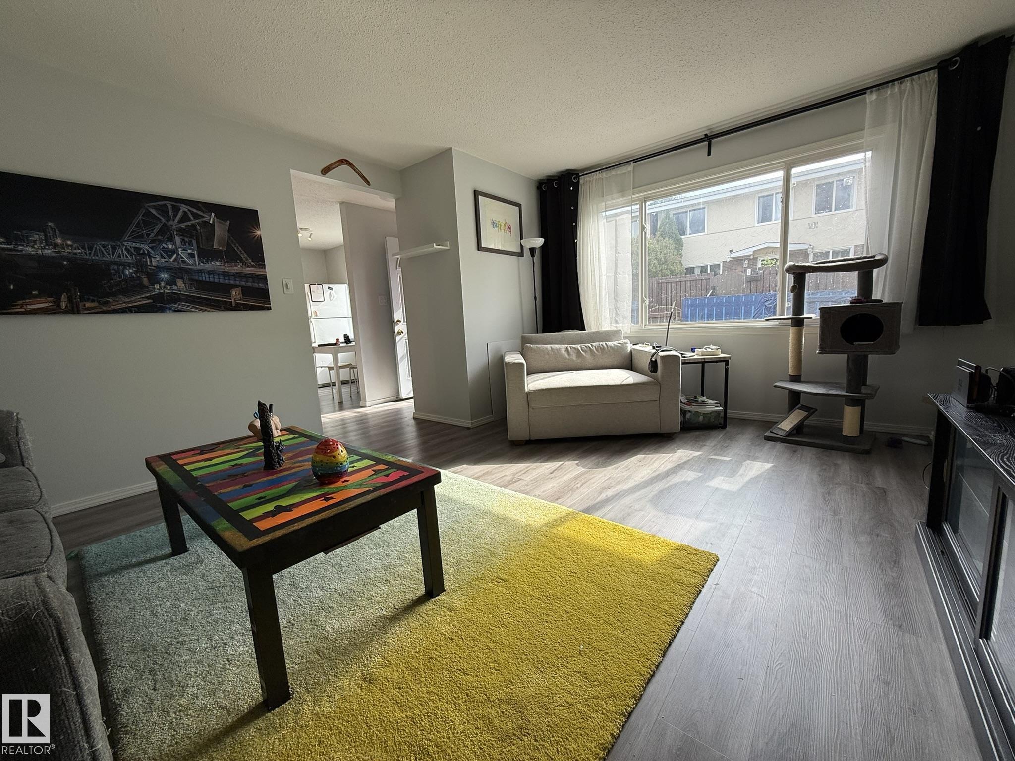 Photo 6 at 166 Roseland Village NW, Northmount, Edmonton