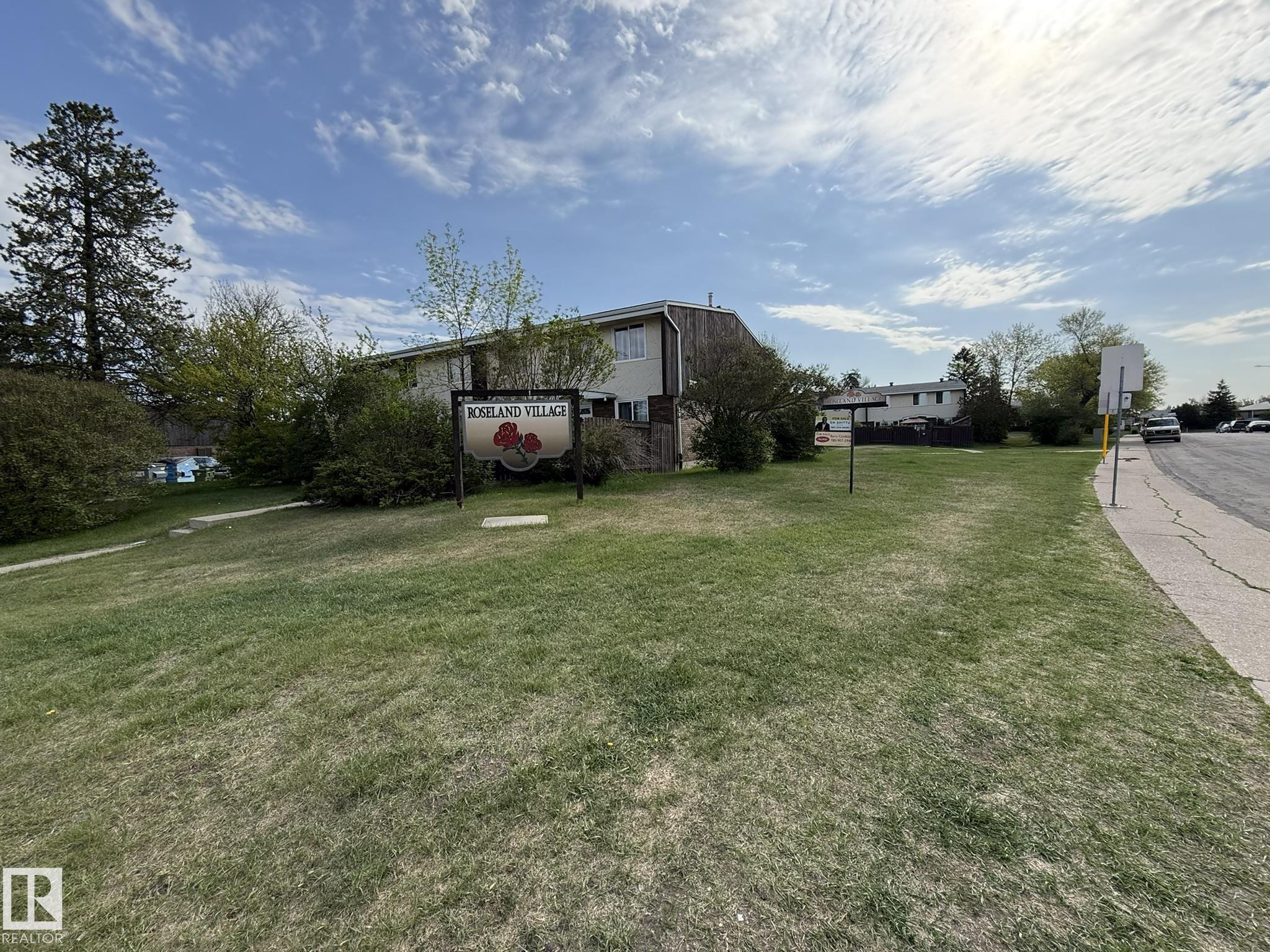 Photo 54 at 166 Roseland Village NW, Northmount, Edmonton