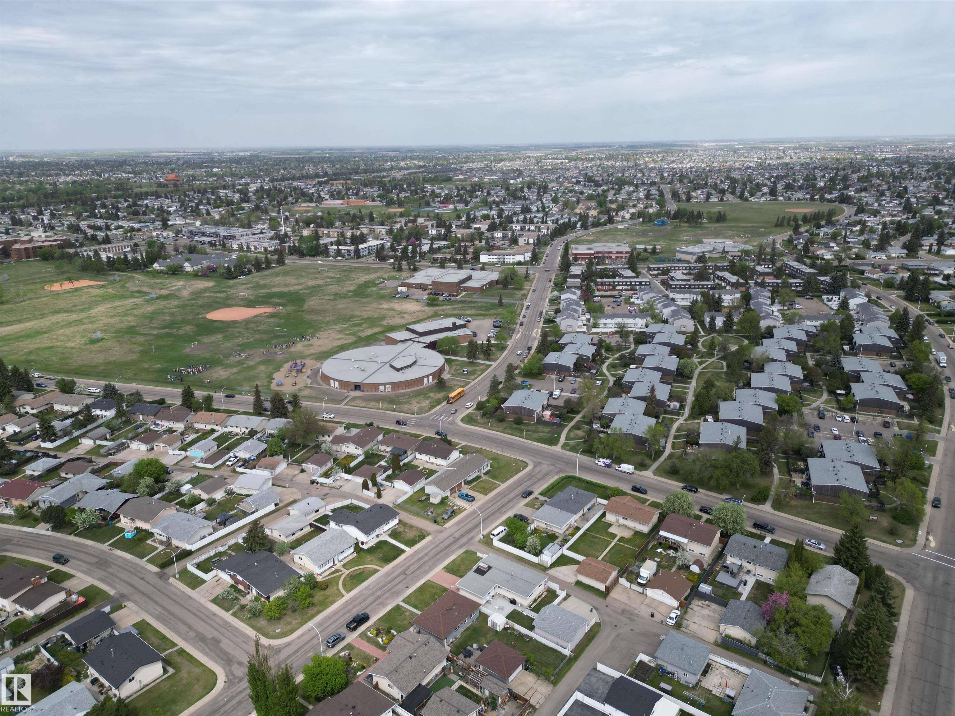 Photo 61 at 166 Roseland Village NW, Northmount, Edmonton