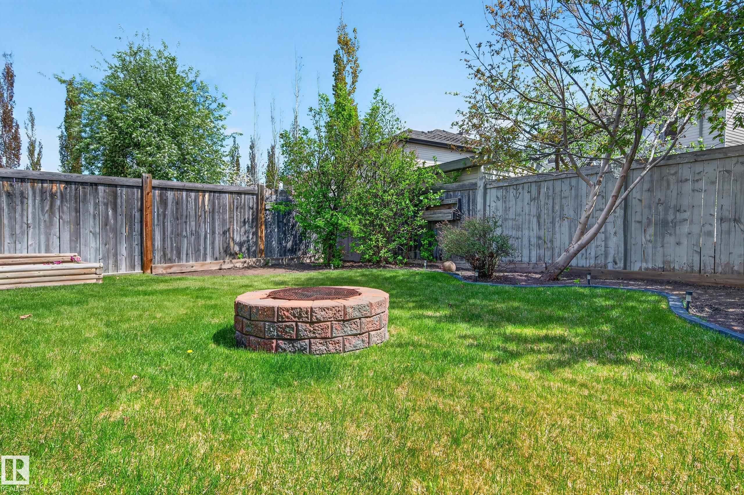Photo 57 at 9 Snowbird Crescent, Suntree, Leduc