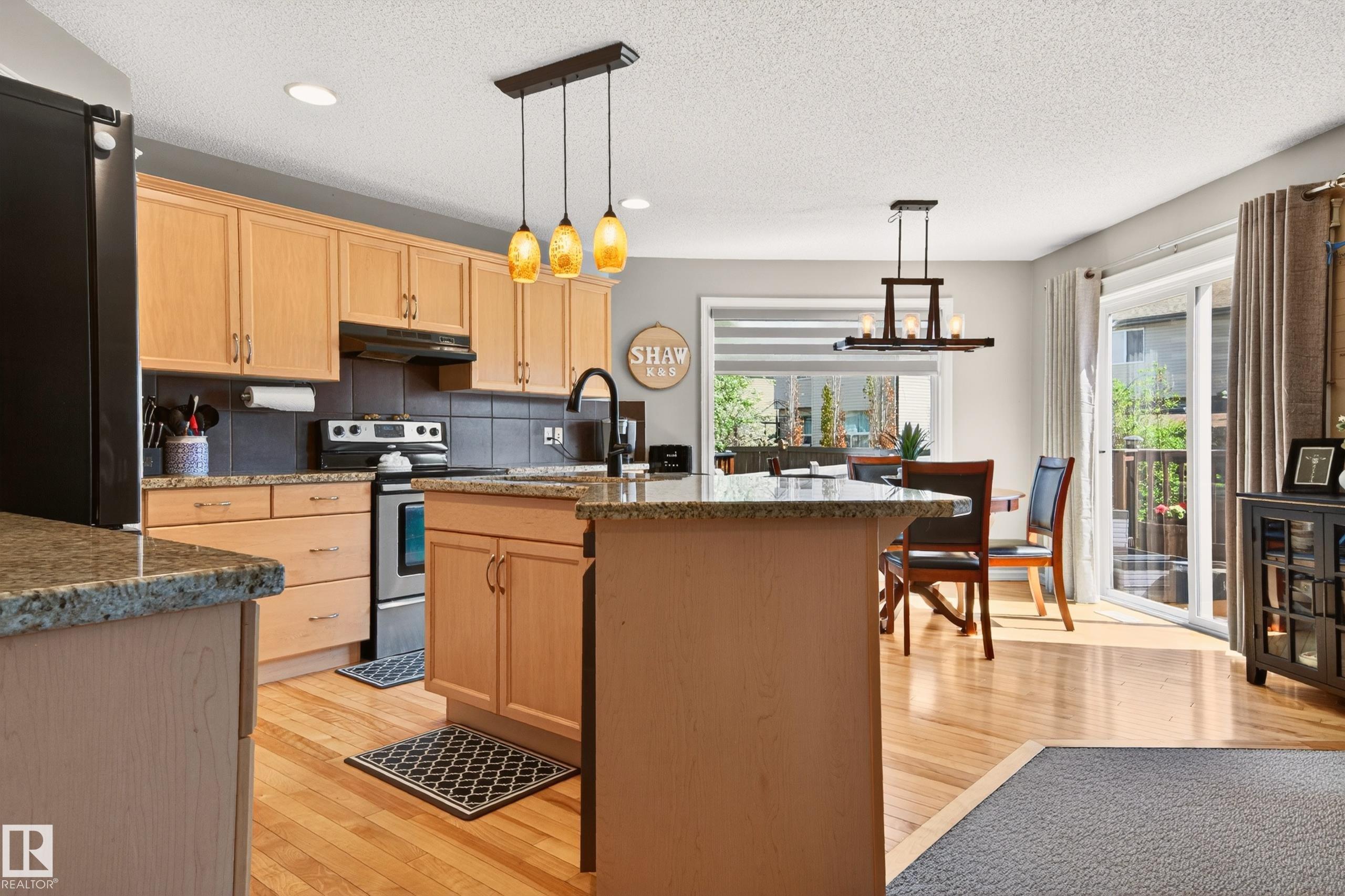 Photo 9 at 9 Snowbird Crescent, Suntree, Leduc