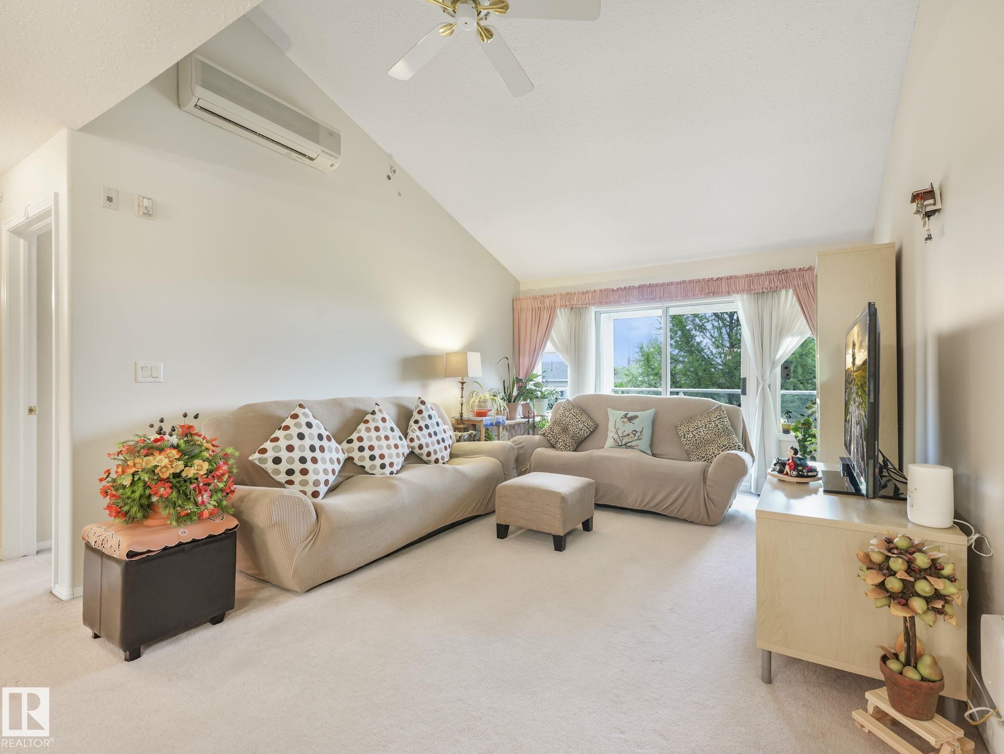 Photo 10 at 407 - 8942 156 Street NW, Meadowlark Park, Edmonton