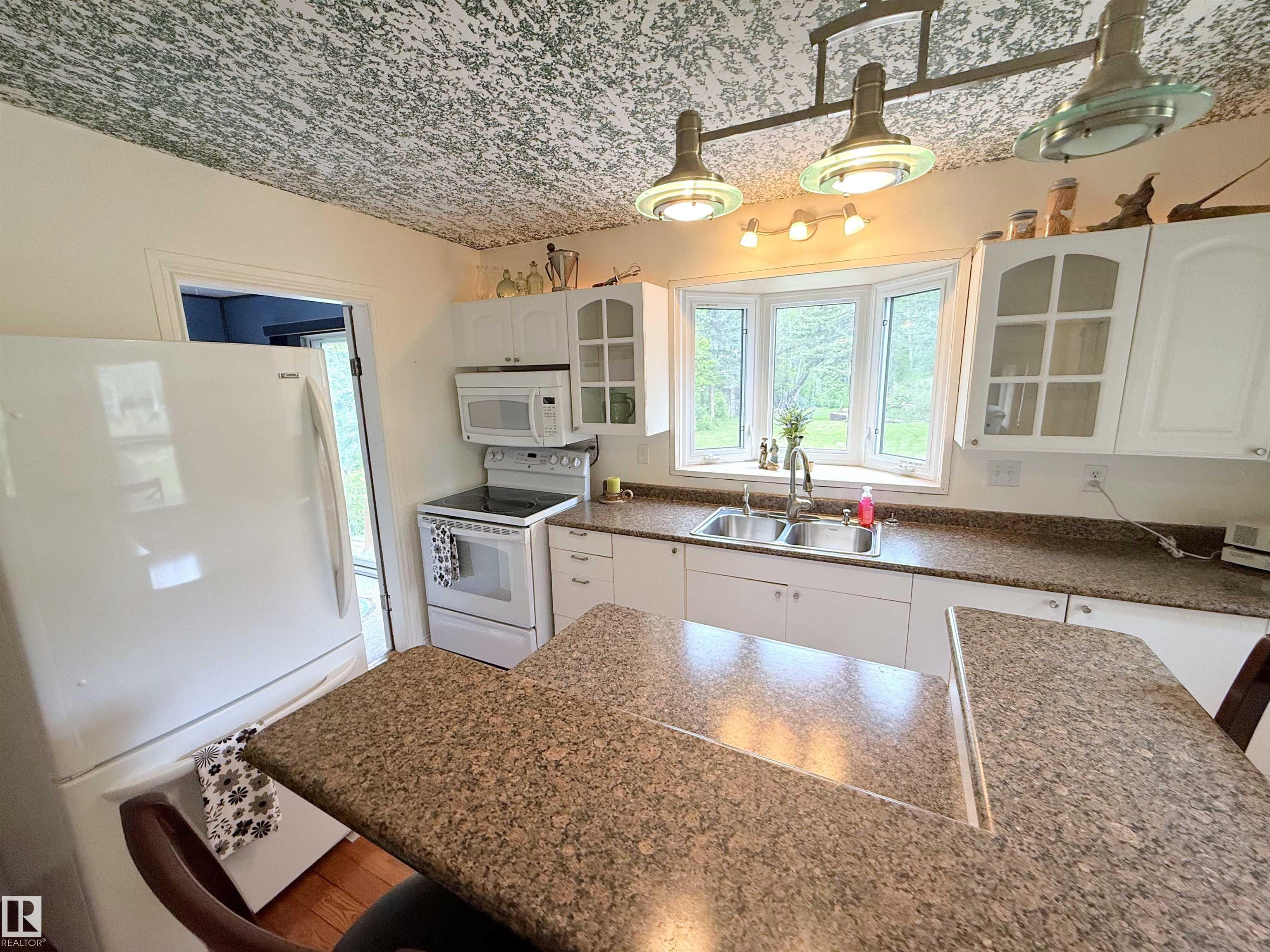 Photo 11 at 56 - 4521 Lakeshore Road, Whitewood Sands, Rural Parkland County