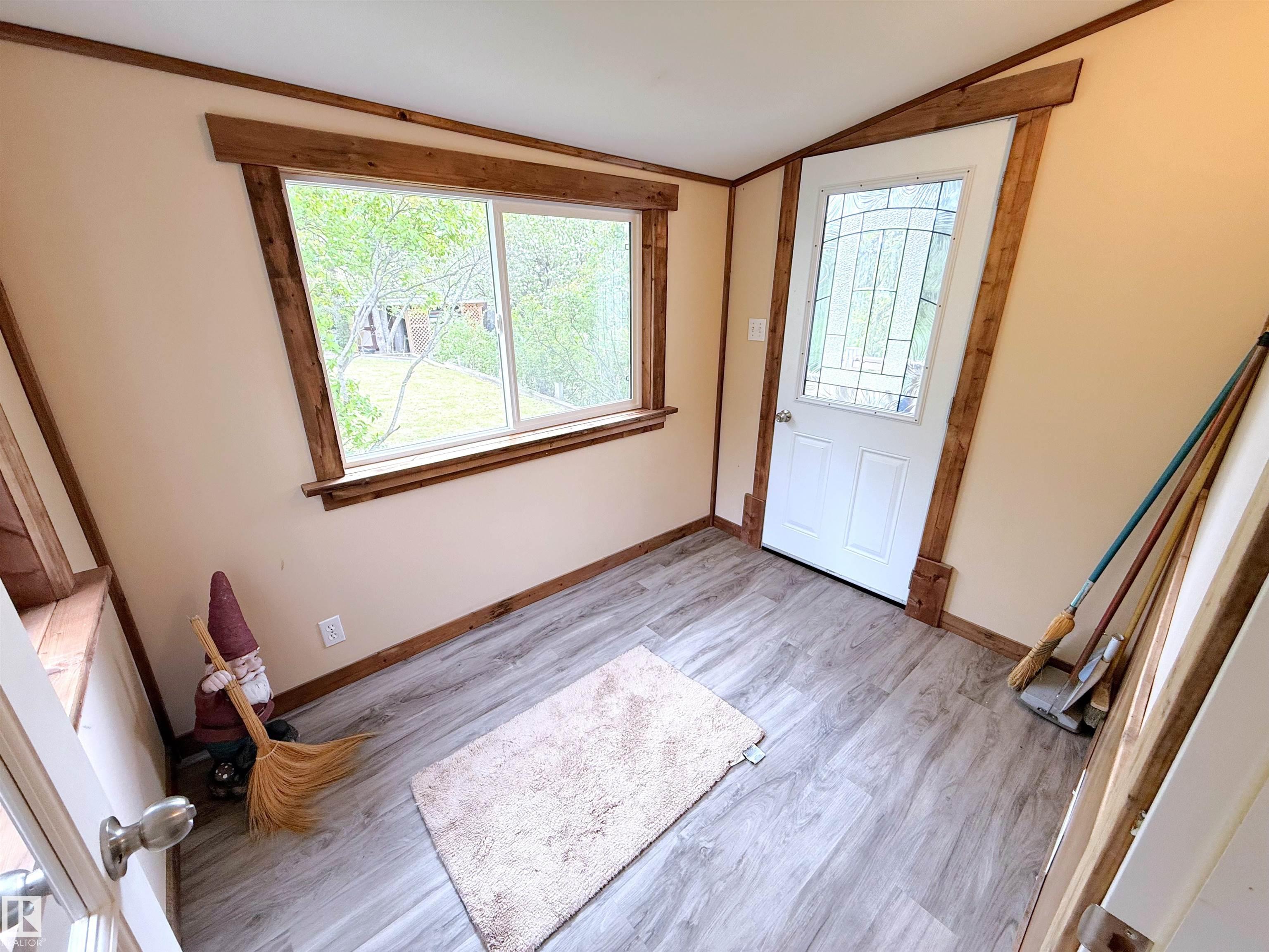 Photo 8 at 56 - 4521 Lakeshore Road, Whitewood Sands, Rural Parkland County
