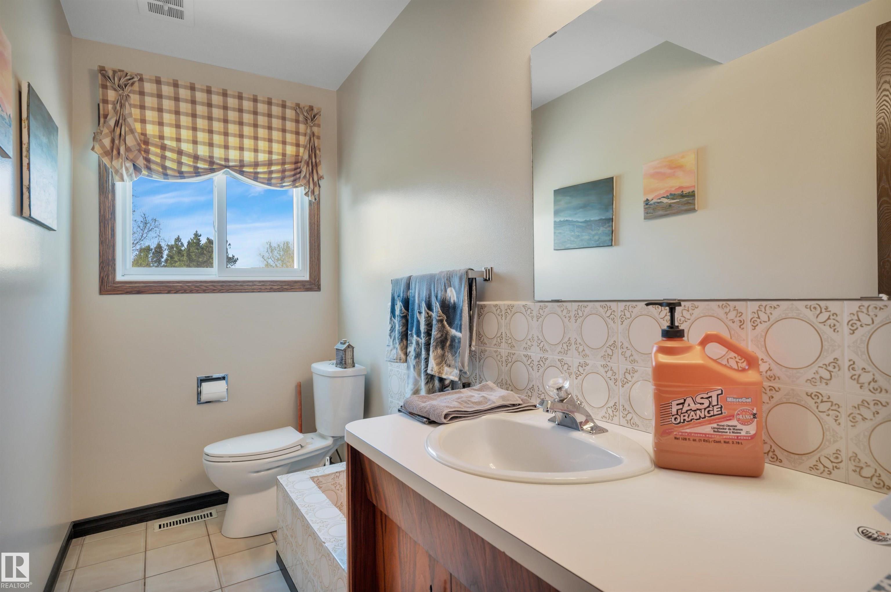 Photo 18 at 290 - 52312 Rge Road 225, Hillsdale, Rural Strathcona County