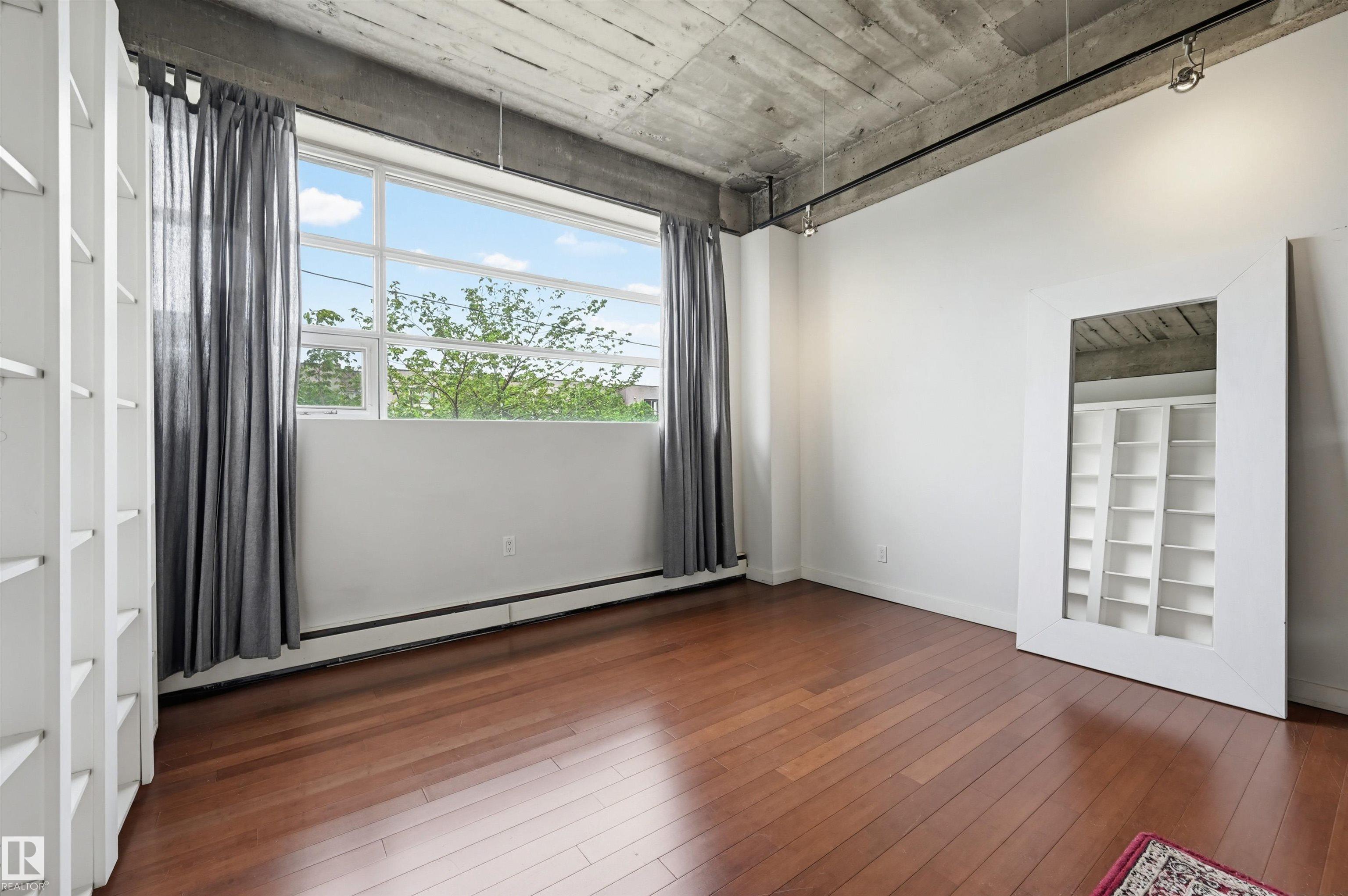204 - 10355 105 Street NW, Downtown, Edmonton