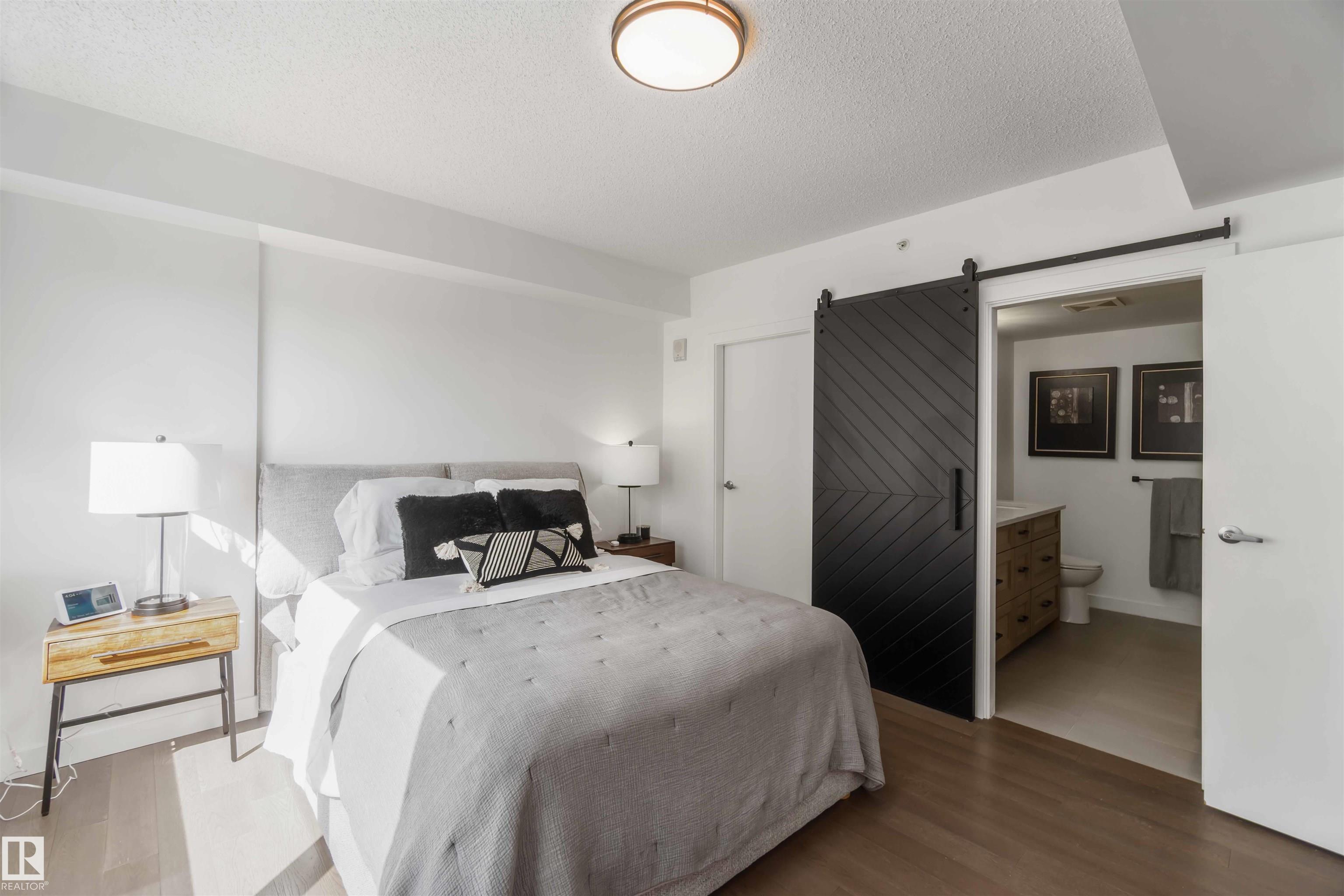 Photo 23 at 802 - 10046 117 Street NW, Wîhkwêntôwin, Edmonton