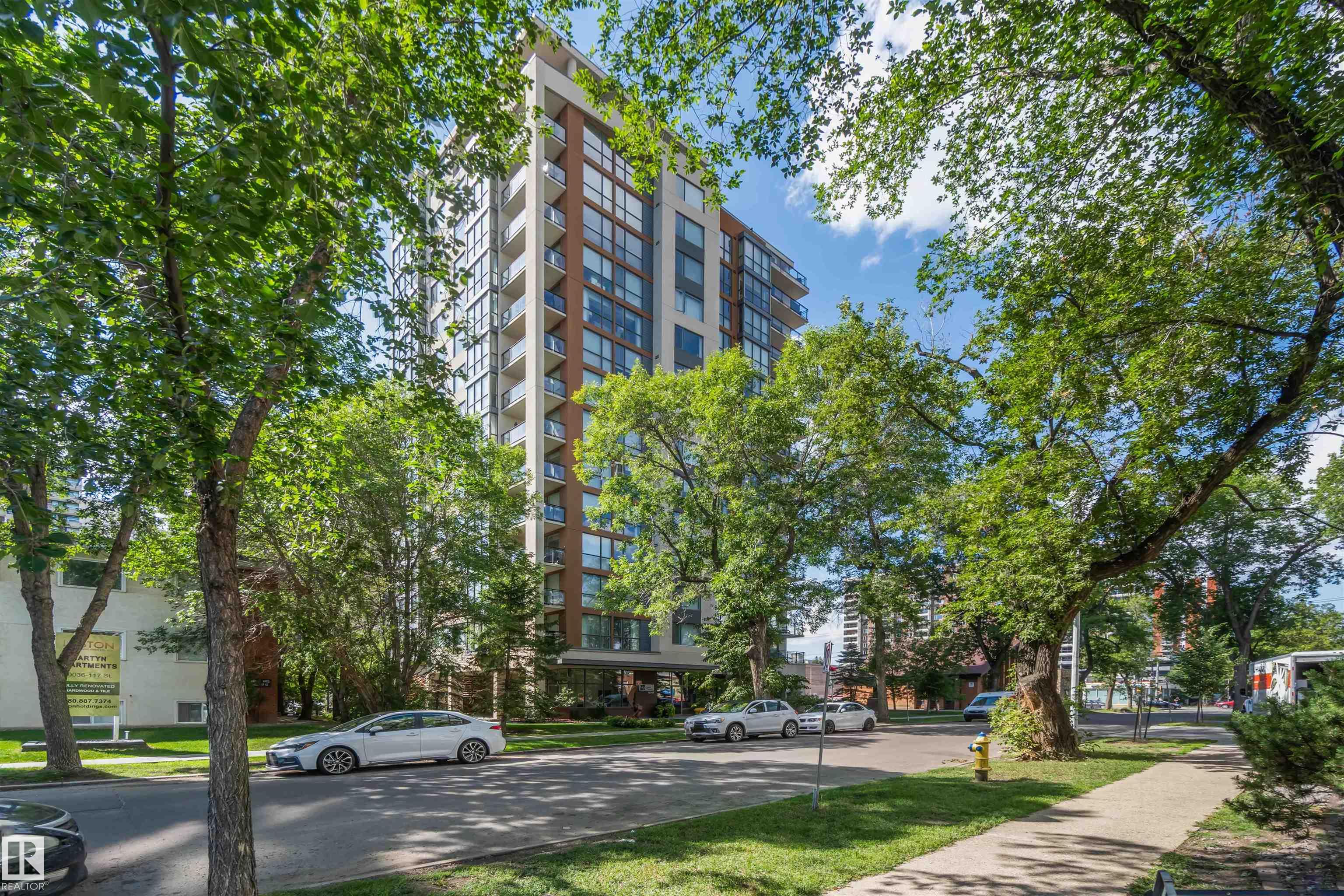 802 - 10046 117 Street NW, Wîhkwêntôwin, Edmonton