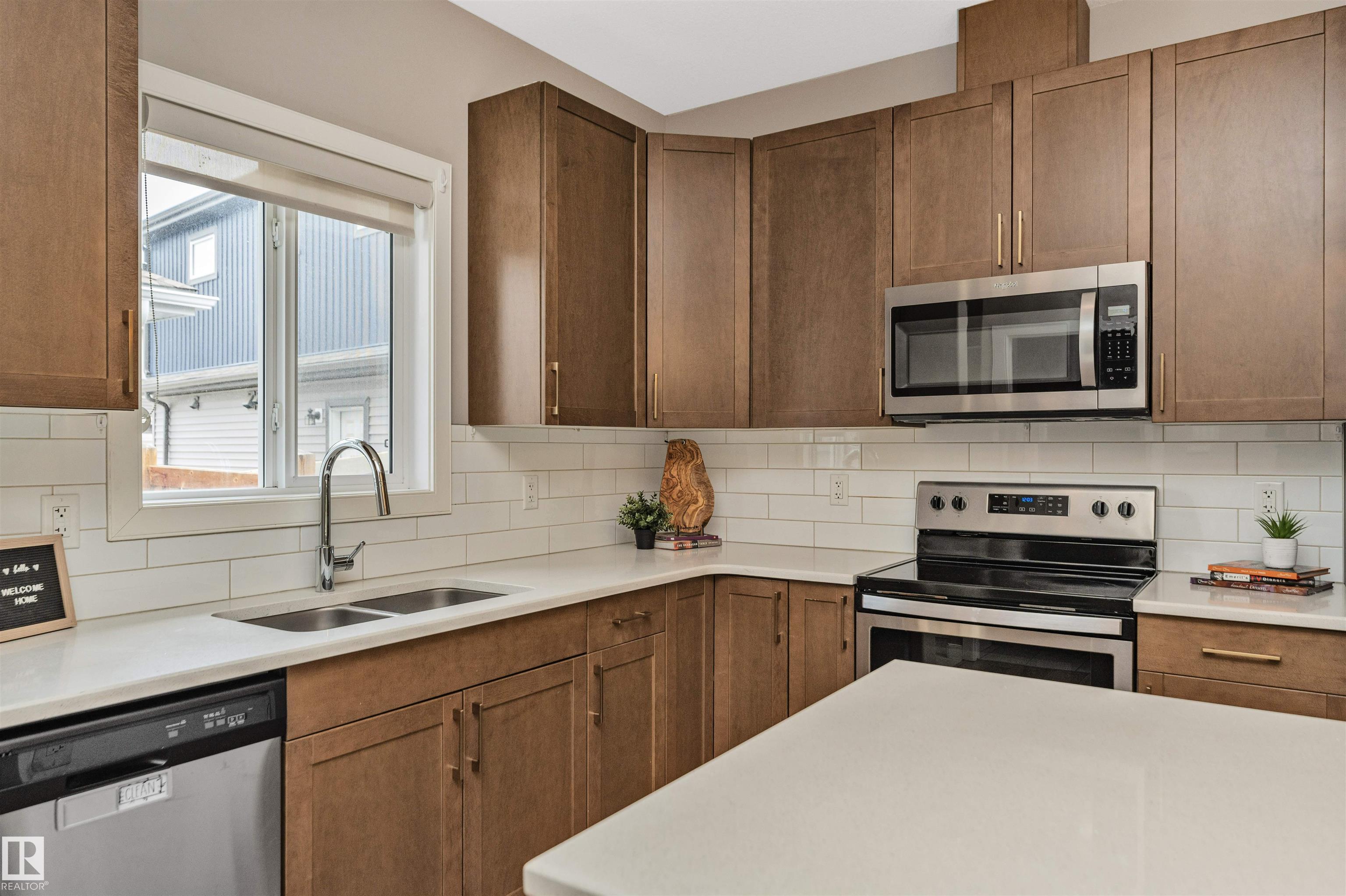 Photo 21 at 22124 85 Avenue NW, Rosenthal, Edmonton