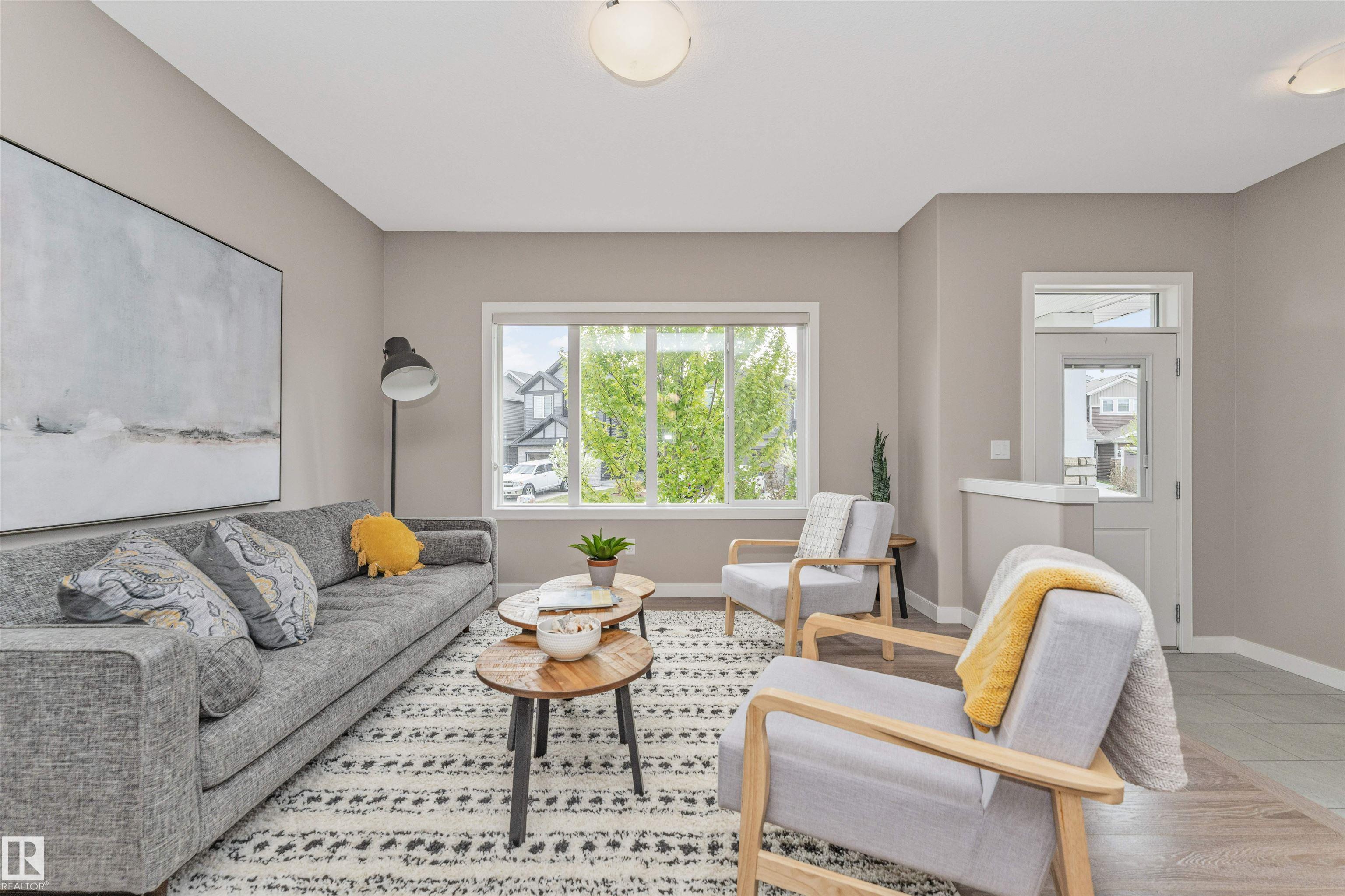Photo 8 at 22124 85 Avenue NW, Rosenthal, Edmonton