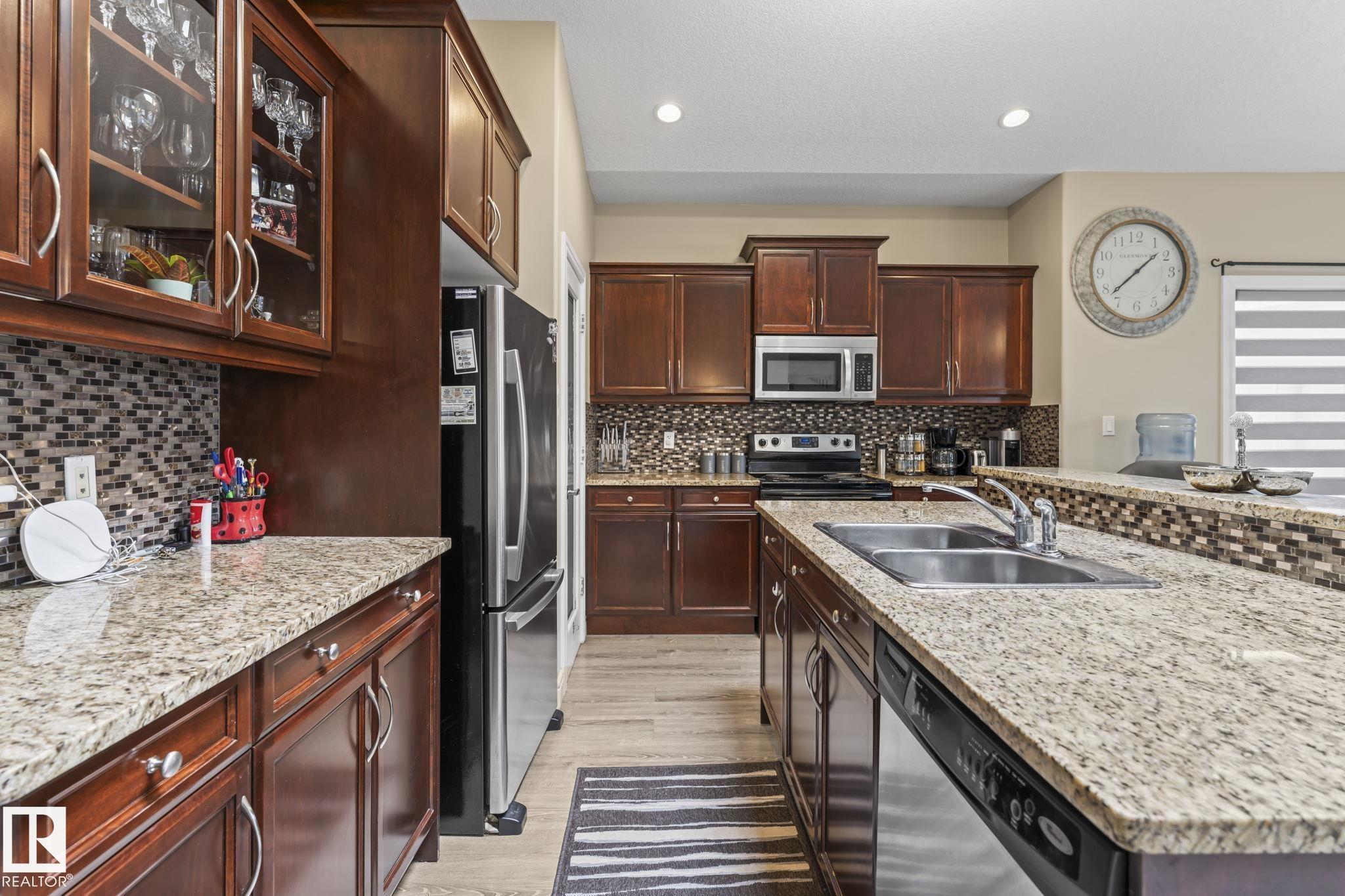 Photo 34 at 1033 Chahley Lane NW, Cameron Heights, Edmonton