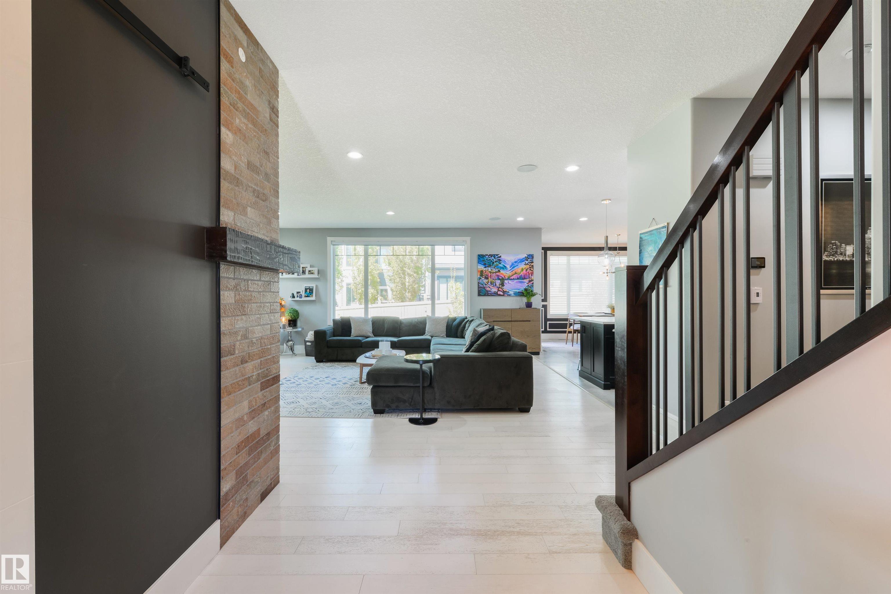 Photo 7 at 3904 Kennedy Crescent SW, Keswick, Edmonton