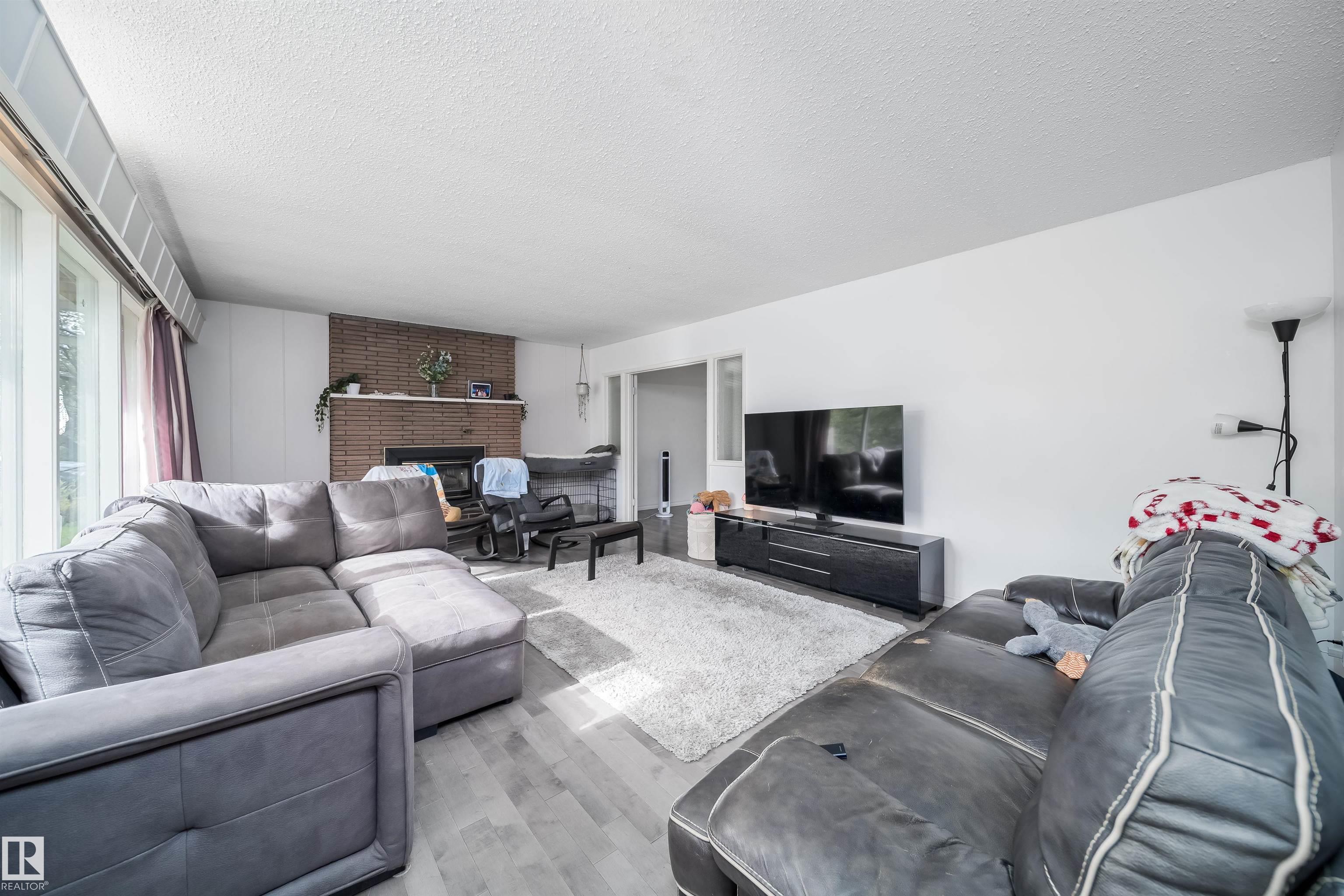 Photo 21 at 6403 132 Street NW, Grandview Heights, Edmonton