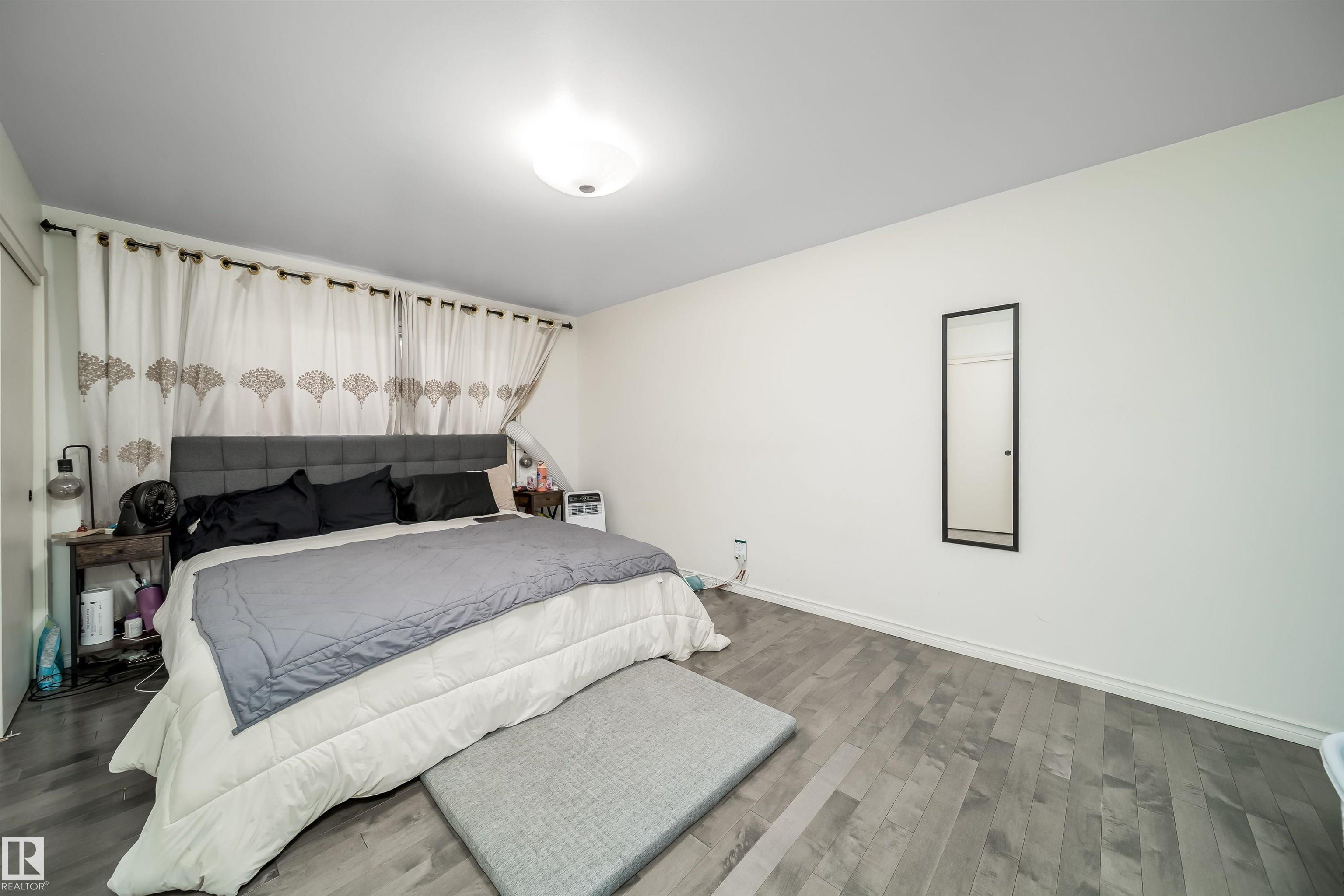 Photo 31 at 6403 132 Street NW, Grandview Heights, Edmonton