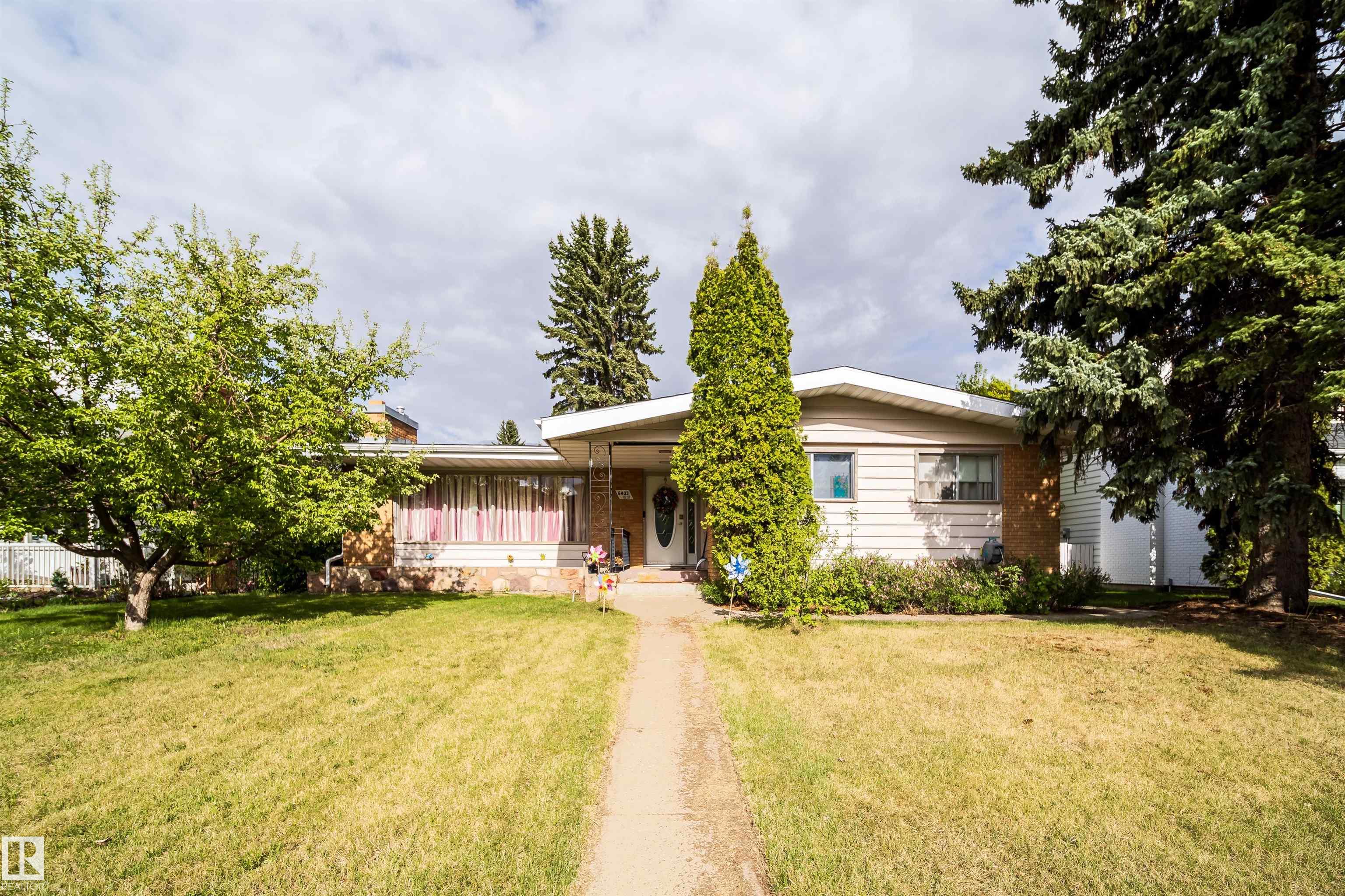 Photo 8 at 6403 132 Street NW, Grandview Heights, Edmonton