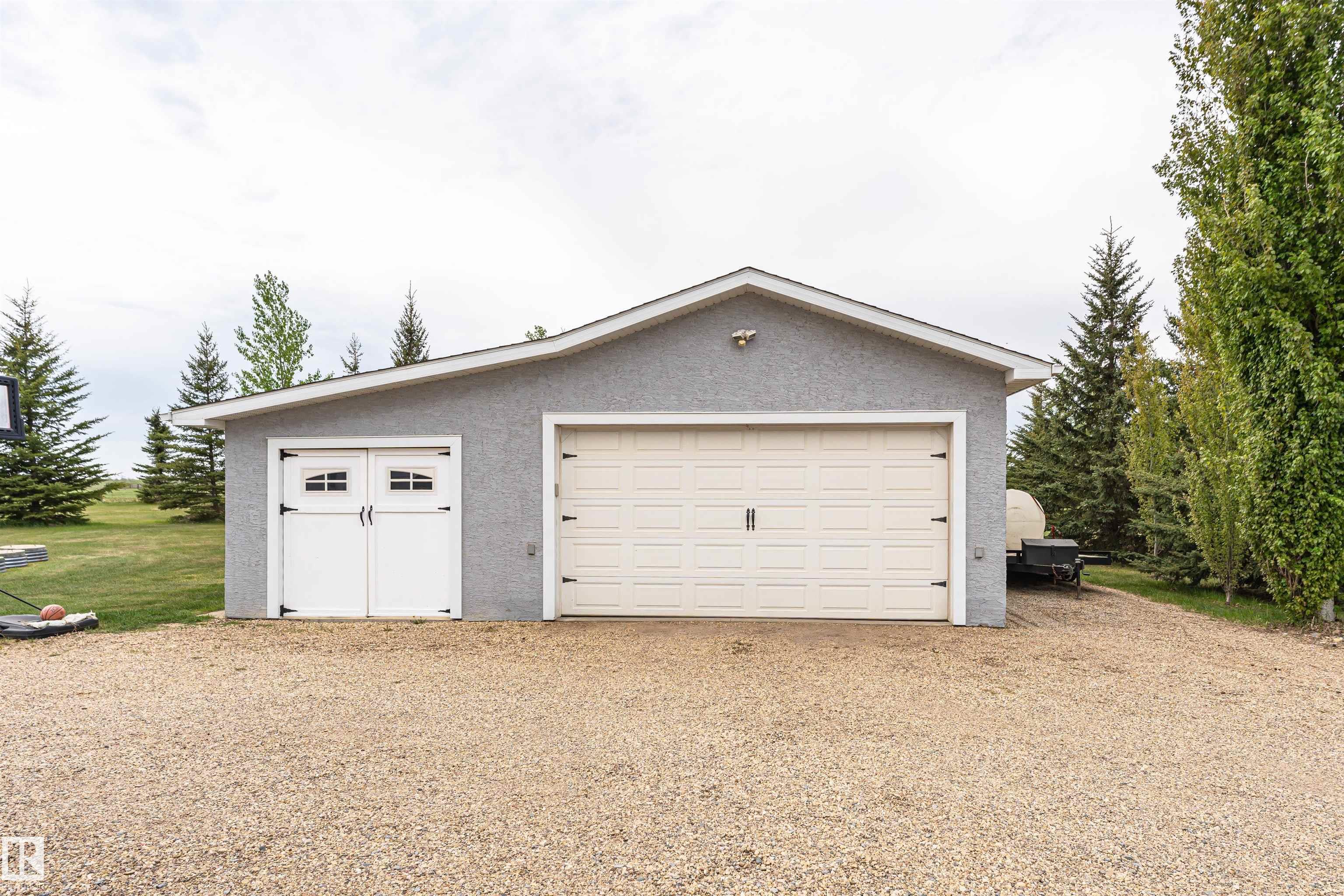Photo 49 at 55404 Rr 245, None, Rural Sturgeon County