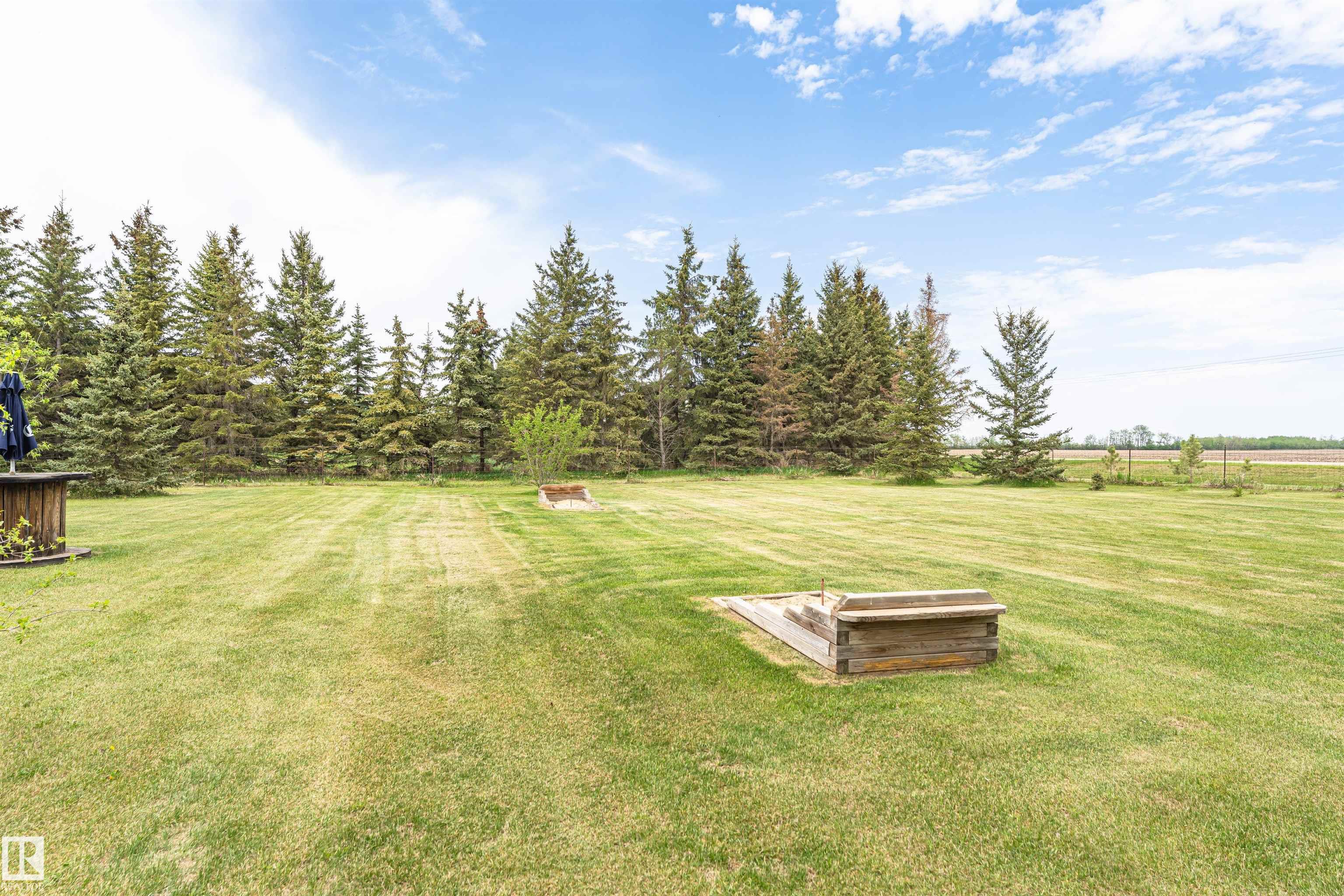 Photo 58 at 55404 Rr 245, None, Rural Sturgeon County