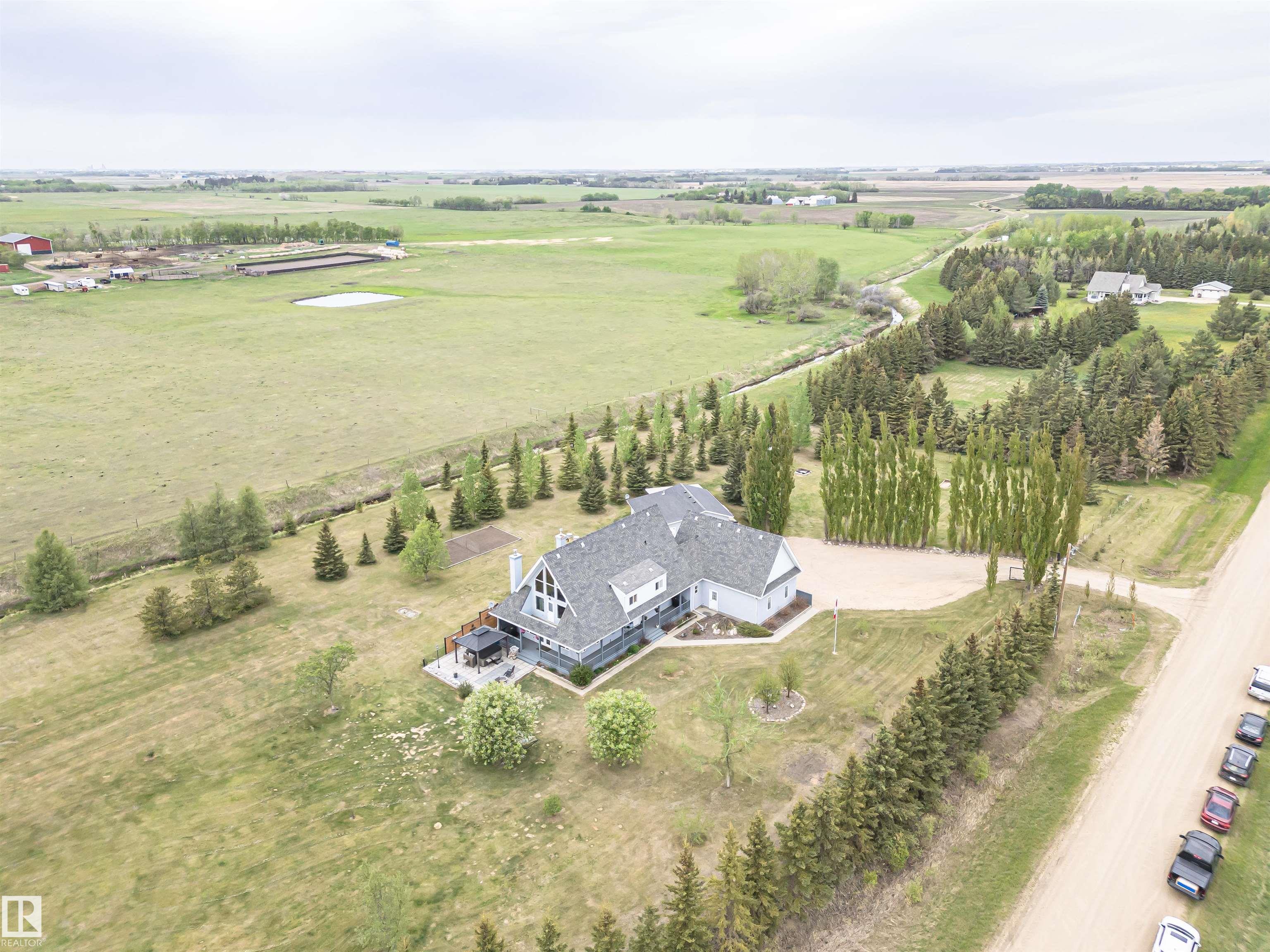 Photo 71 at 55404 Rr 245, None, Rural Sturgeon County
