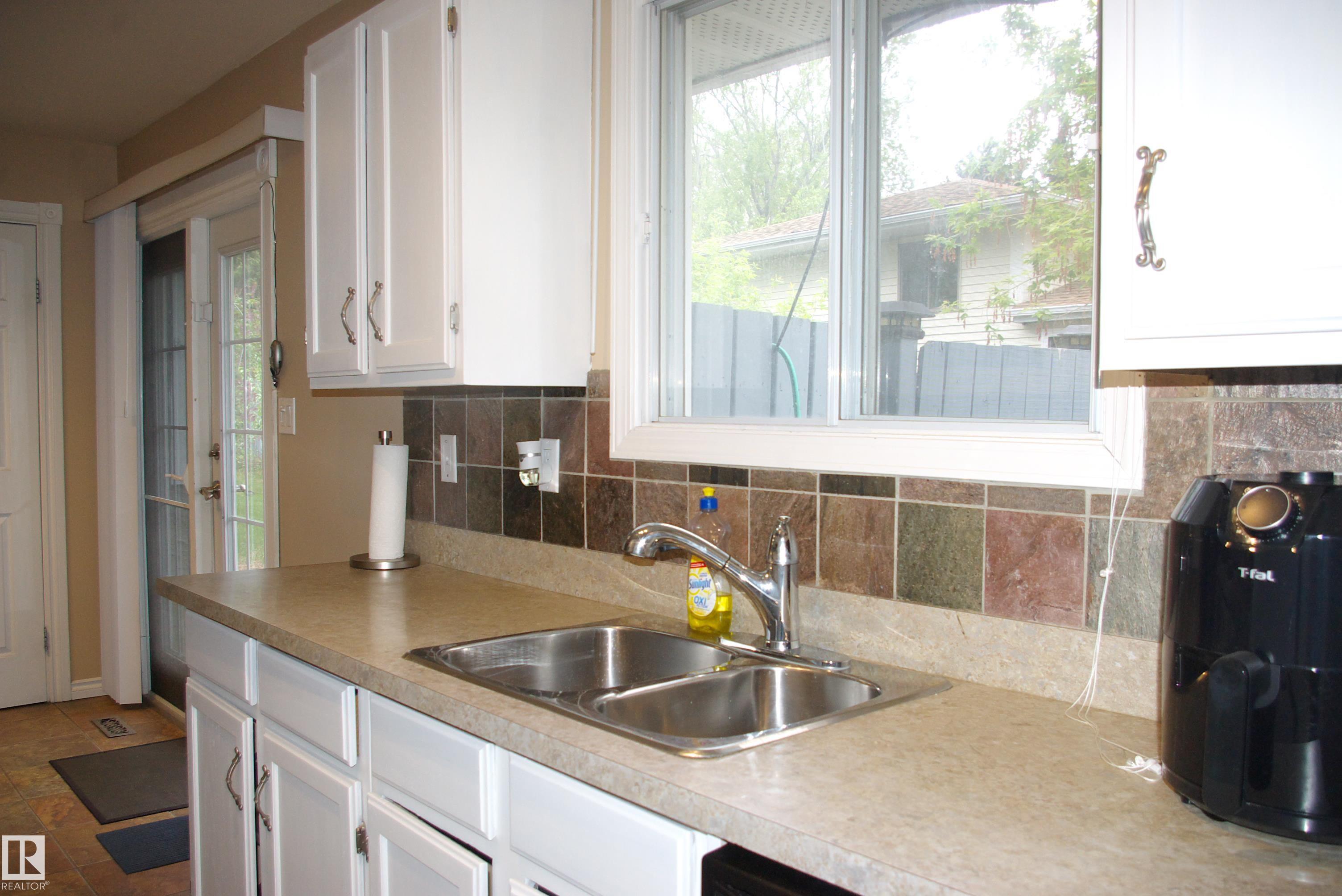 Photo 7 at 45 Walden Crescent, Woodlands, St. Albert