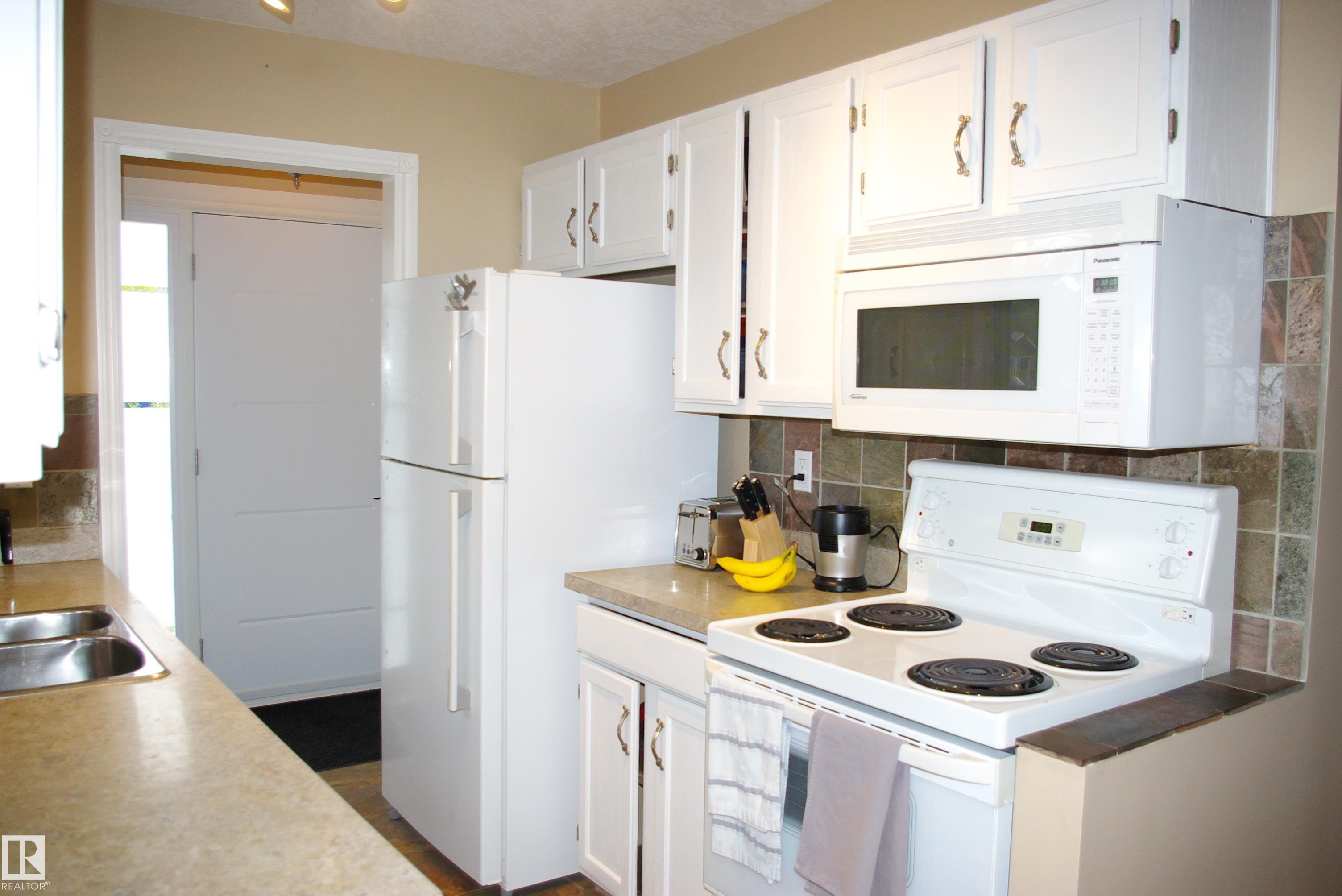 Photo 8 at 45 Walden Crescent, Woodlands, St. Albert