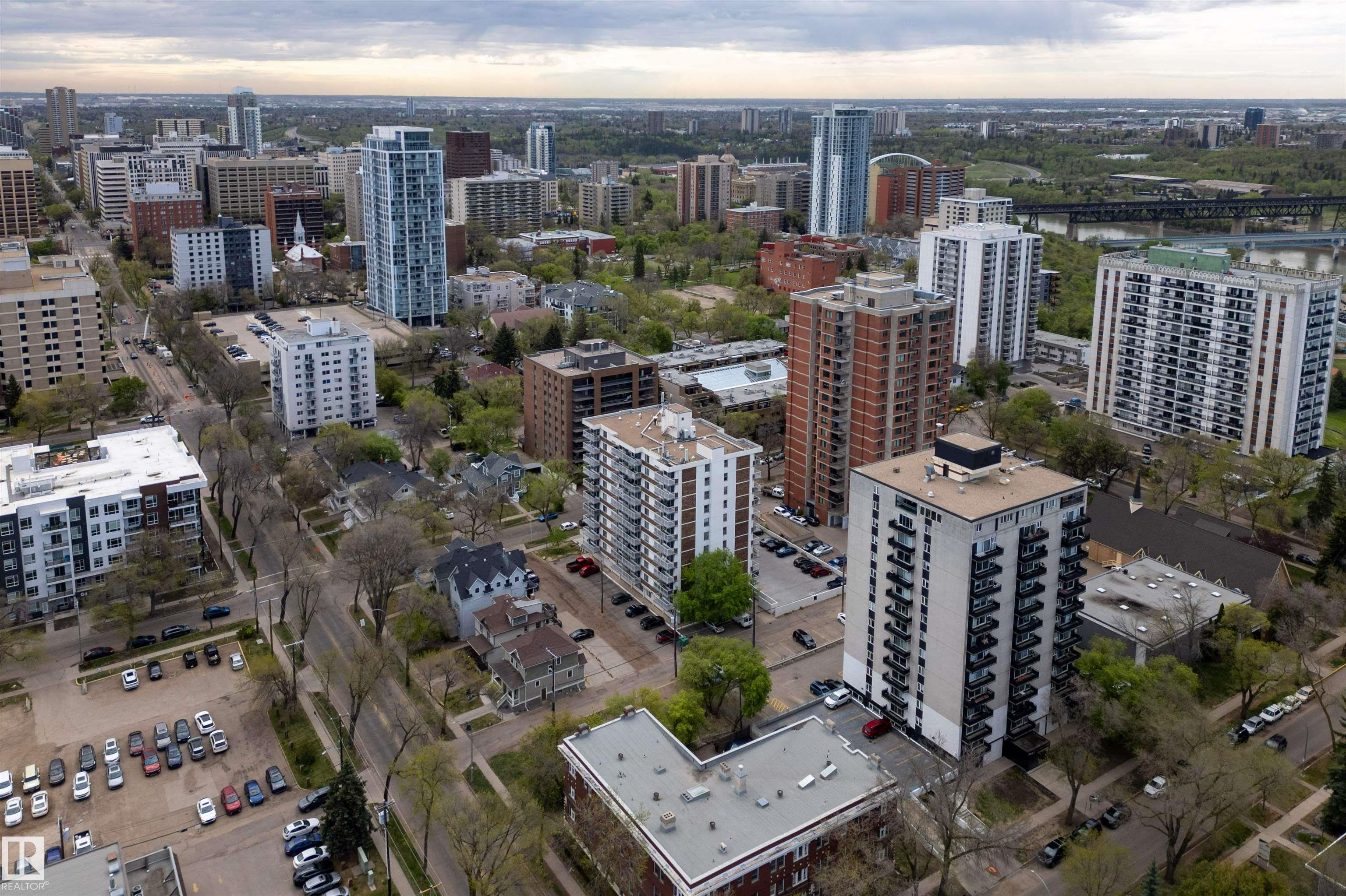 Photo 29 at 1007 - 9930 113 Street NW, Wîhkwêntôwin, Edmonton
