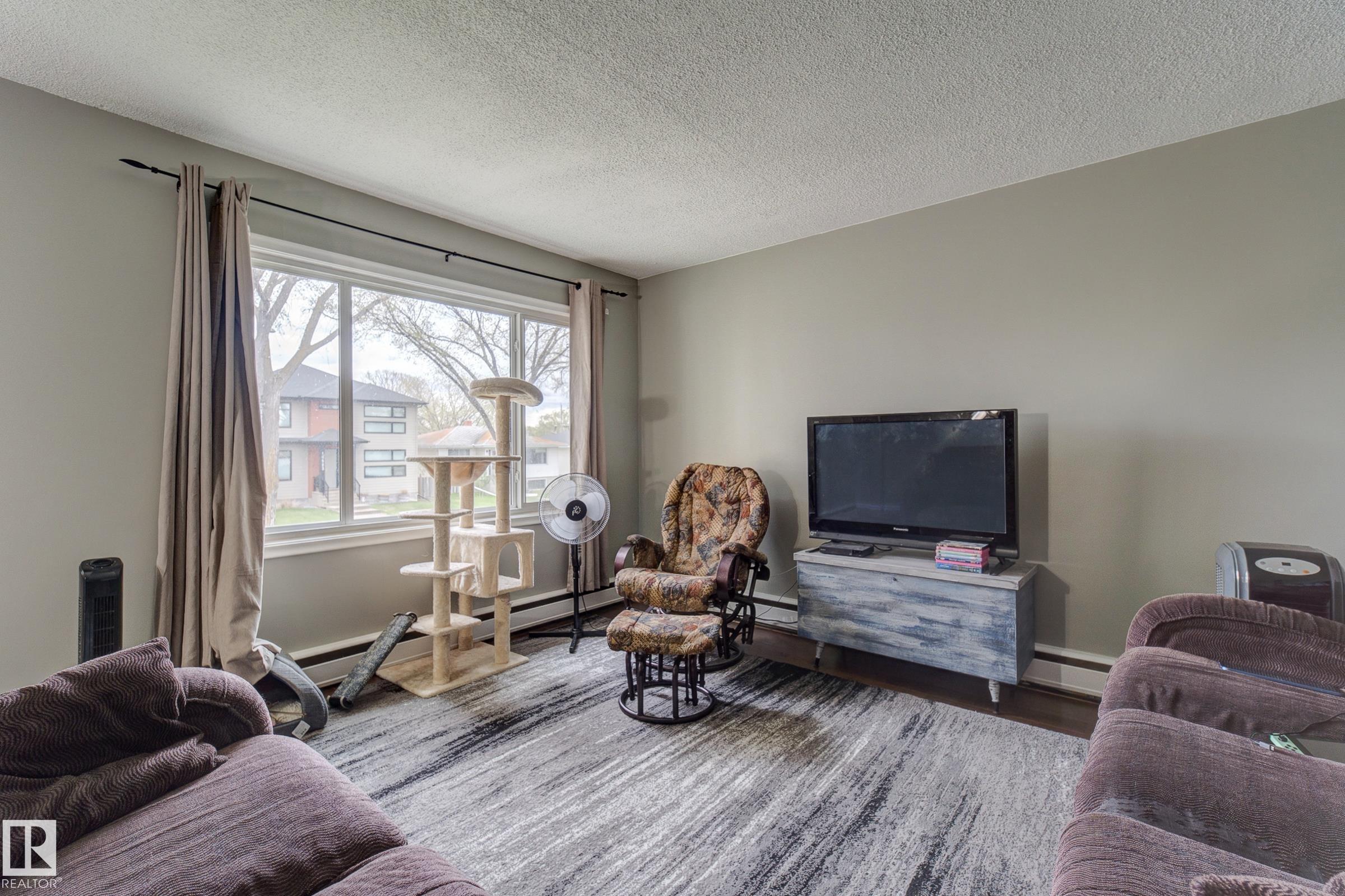 10524 78 Street NW, Forest Heights, Edmonton