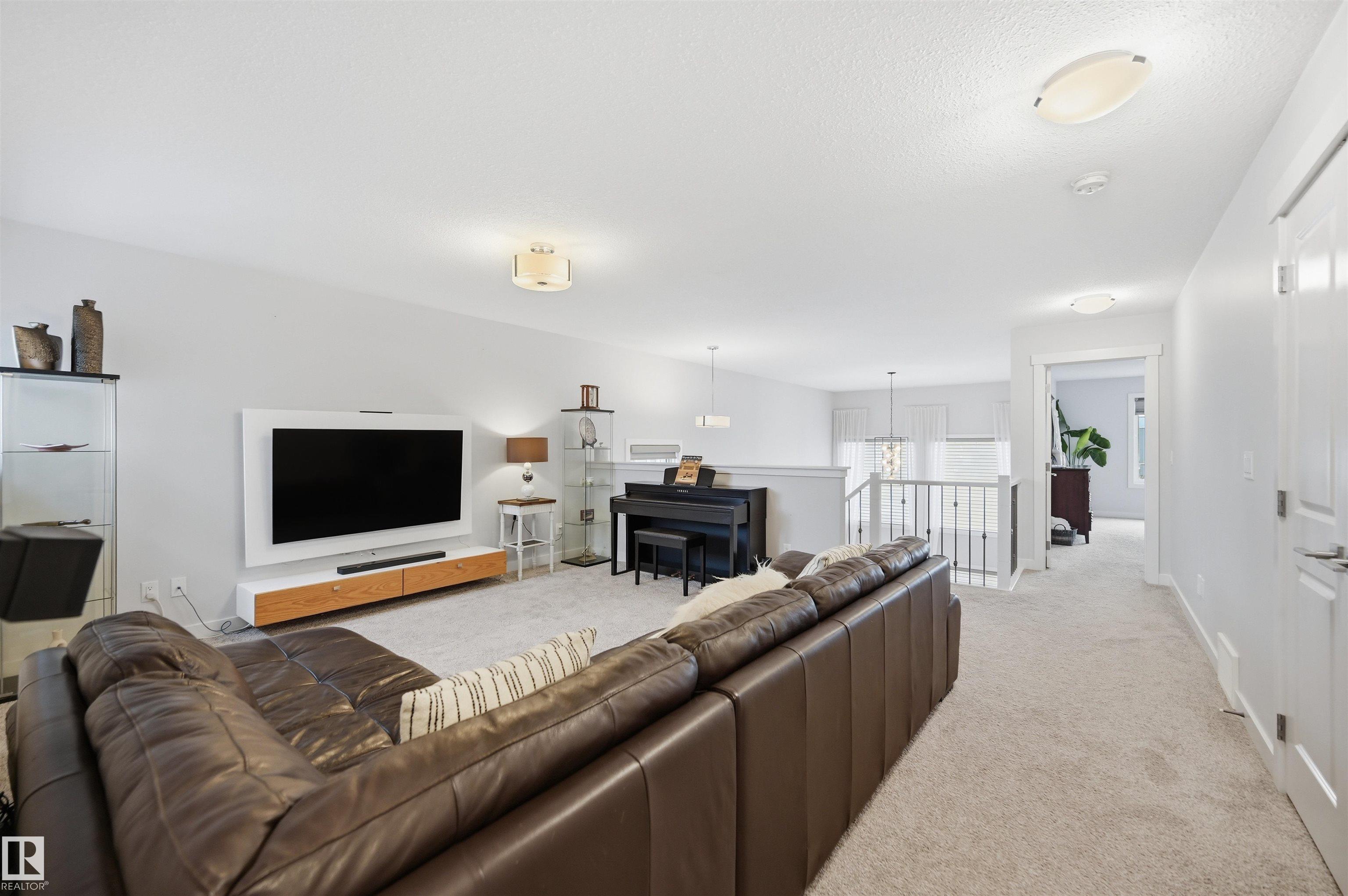 Photo 22 at 6615 Knox Place SW, Keswick, Edmonton