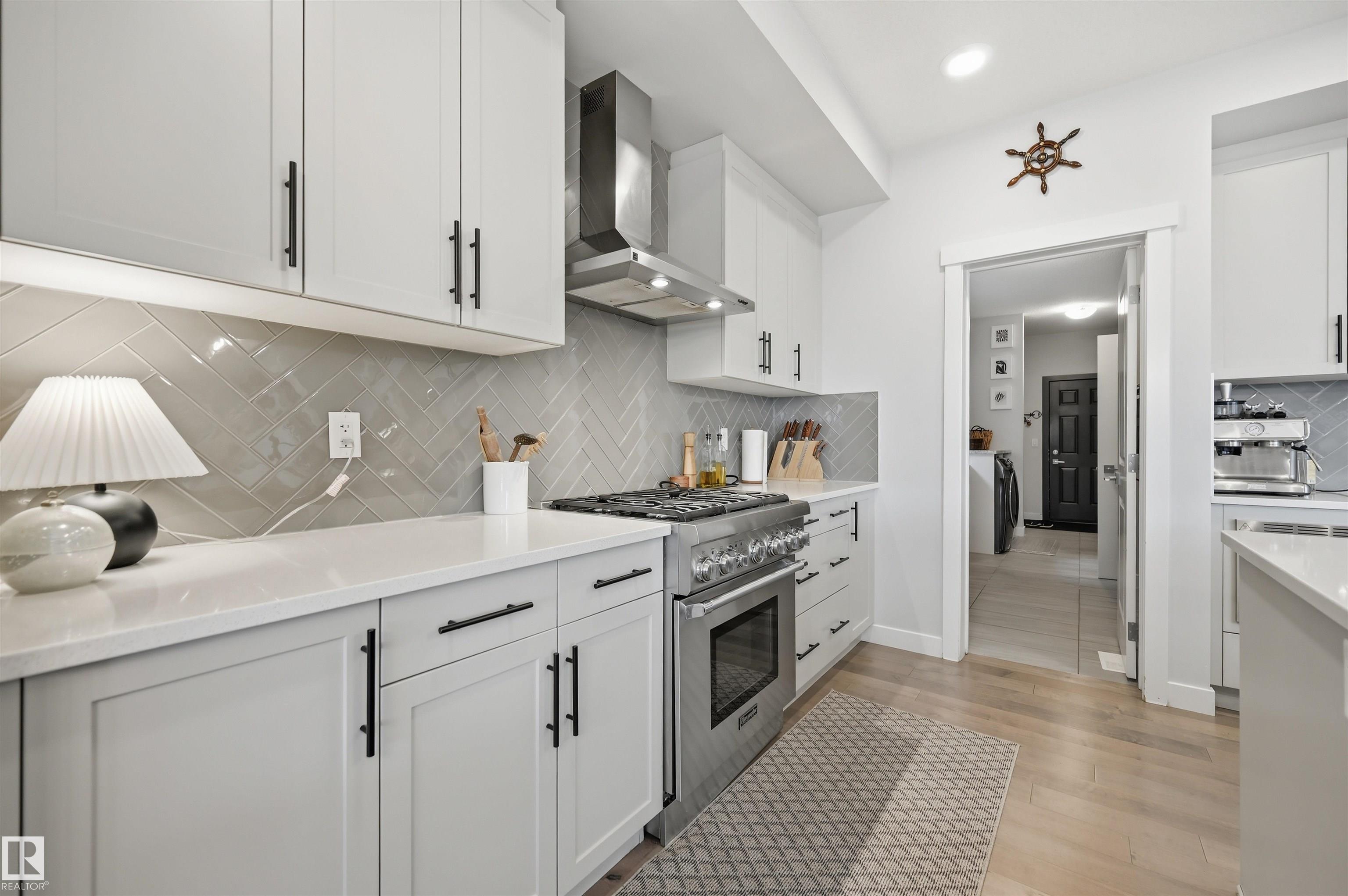 Photo 10 at 6615 Knox Place SW, Keswick, Edmonton