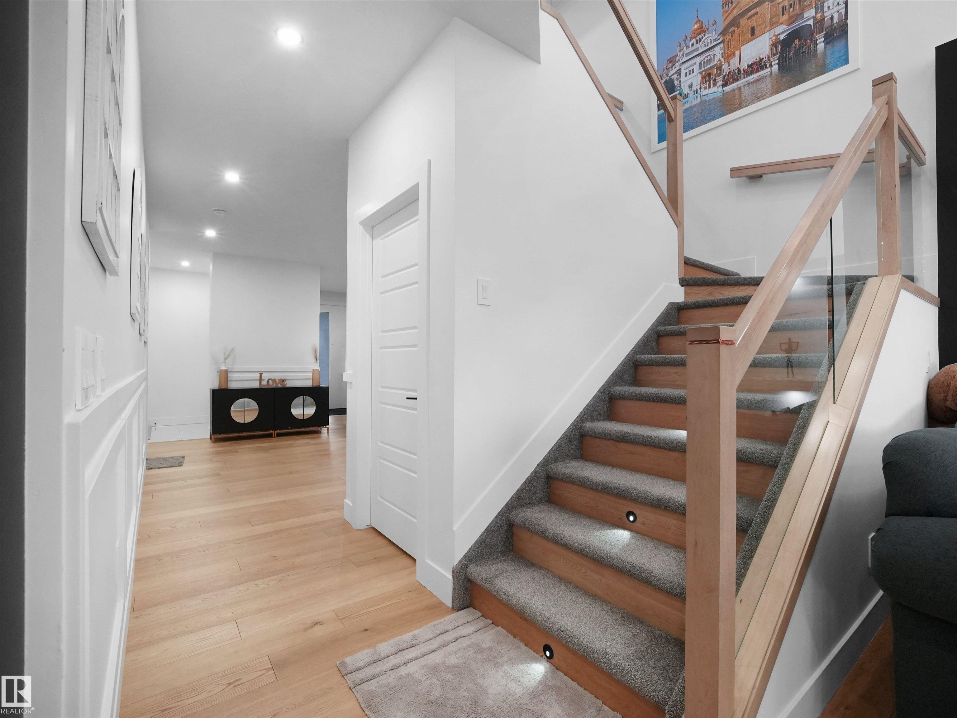 Photo 14 at 2928 1 Avenue SW, Alces, Edmonton