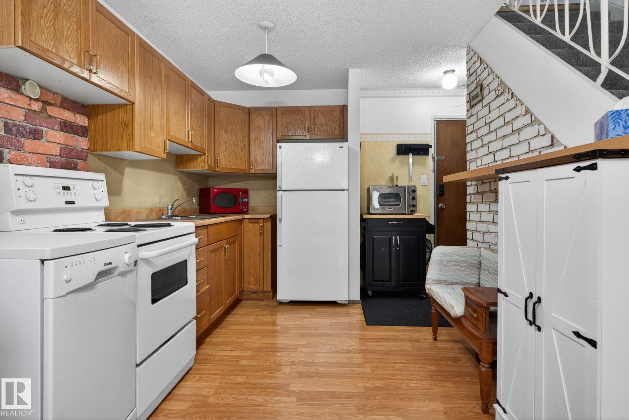 204 - 12404 114 Avenue NW, Inglewood, Edmonton